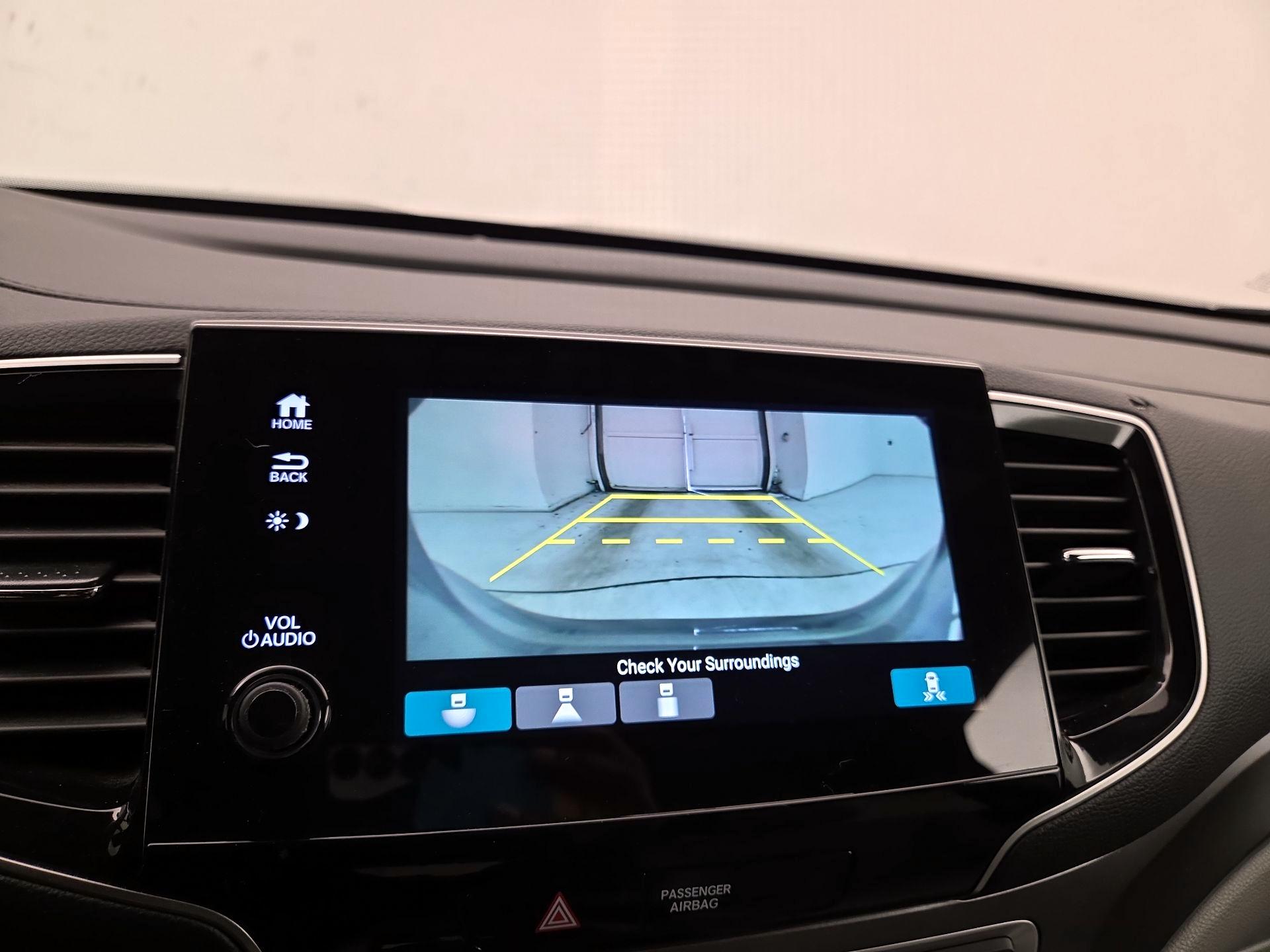 Thumbnail: 2019 Honda Pilot - 14