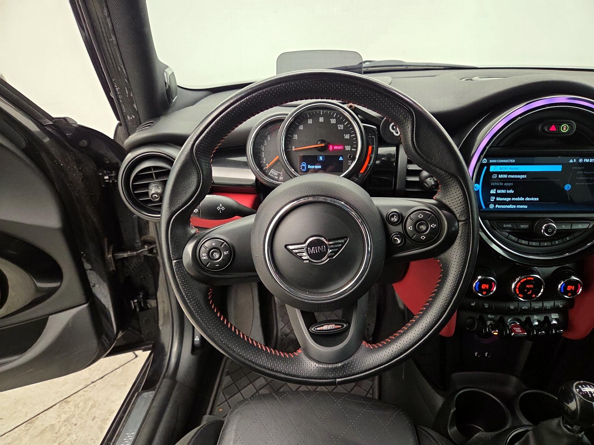 Thumbnail: 2019 MINI Cooper Hardtop - 10
