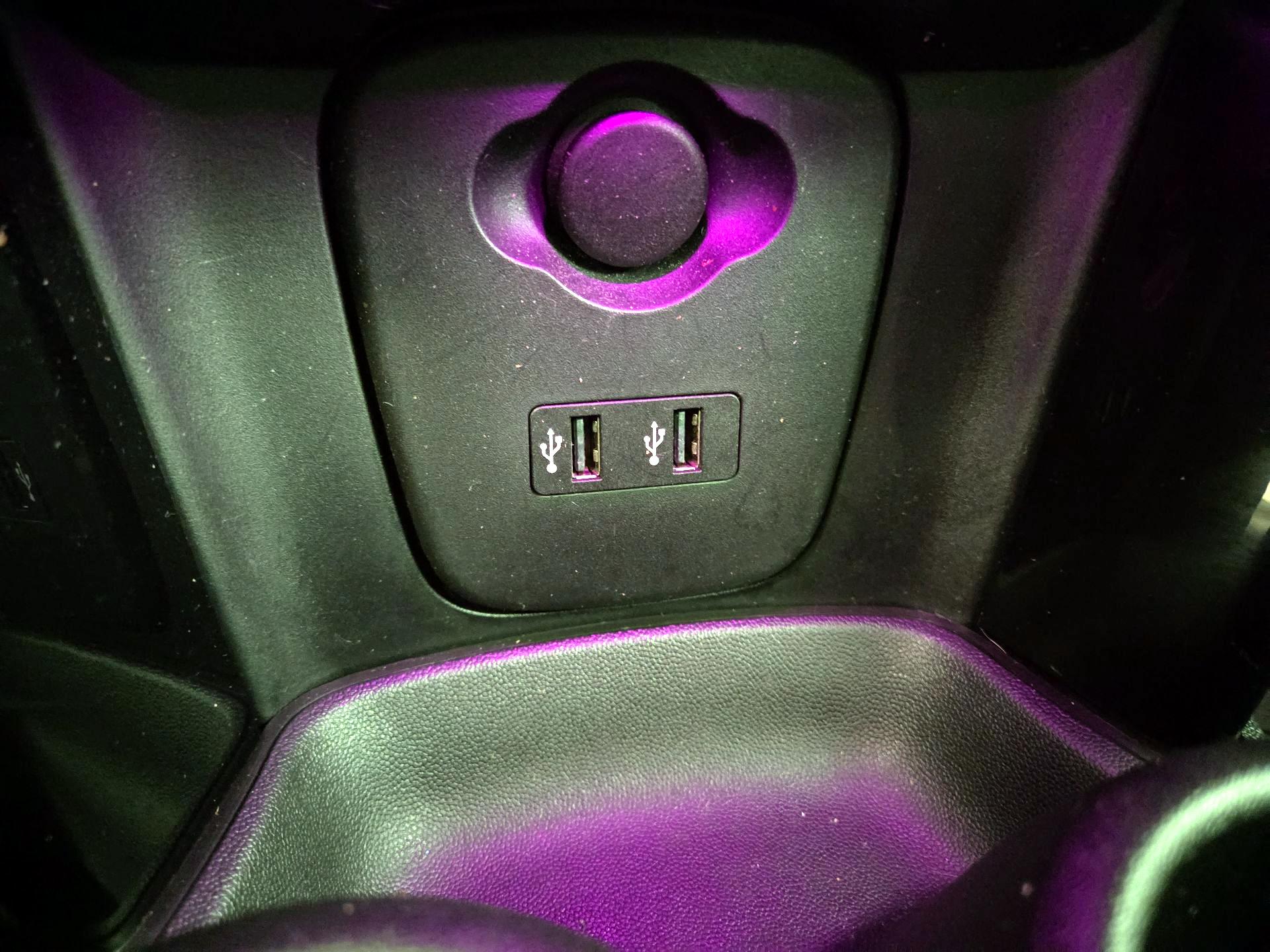 Thumbnail: 2019 MINI Cooper Hardtop - 18