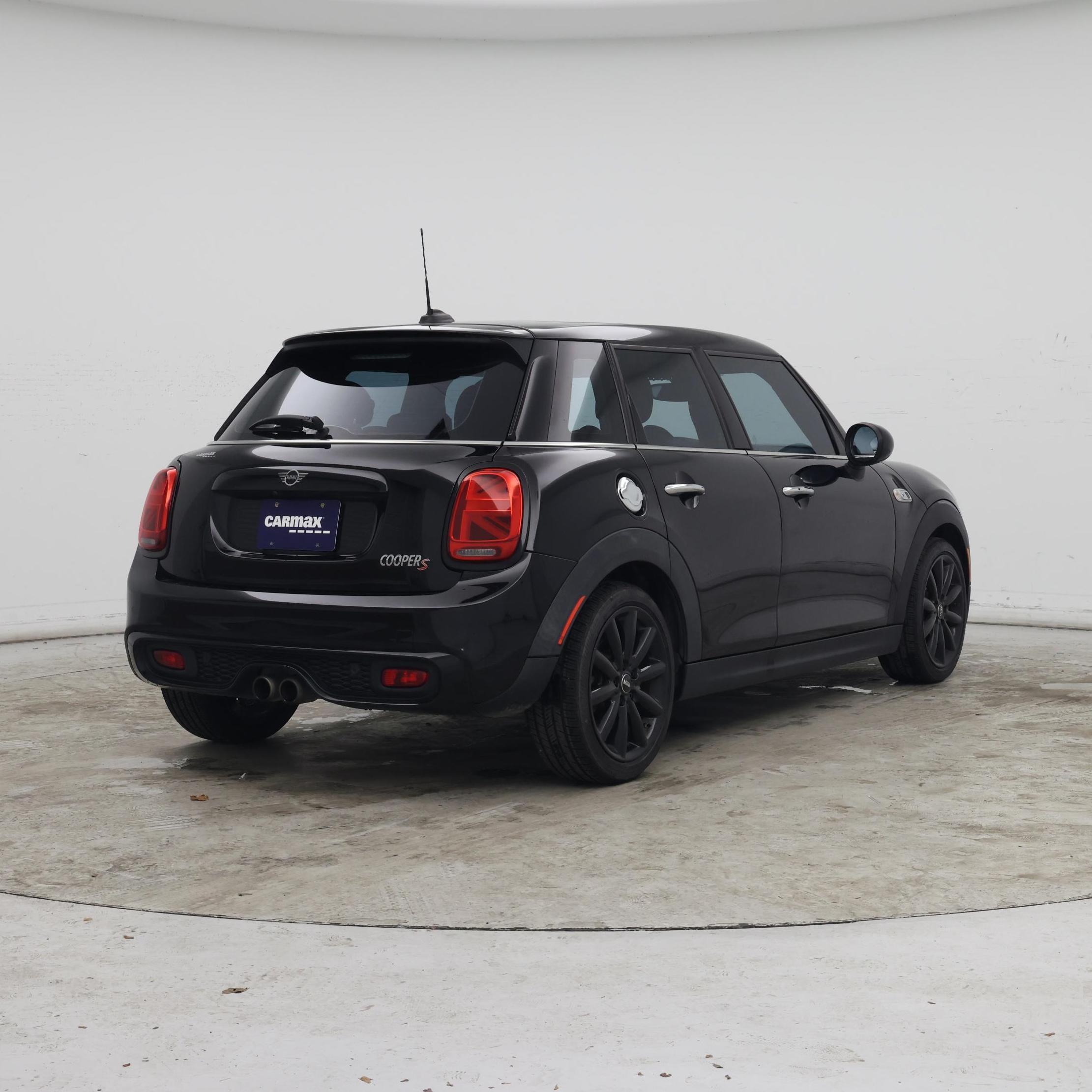 Thumbnail: 2019 MINI Cooper Hardtop - 8