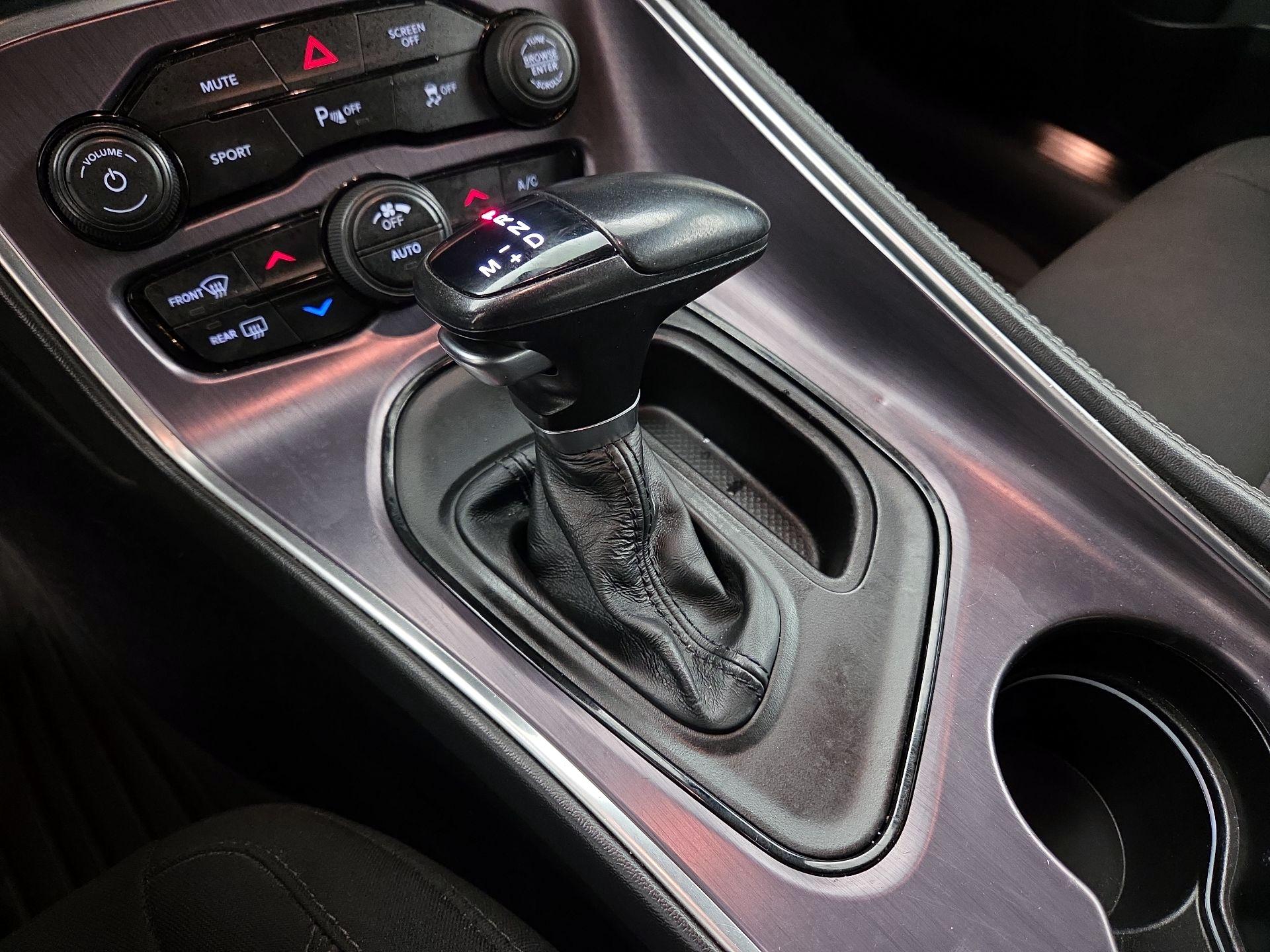 Thumbnail: 2018 Dodge Challenger - 17