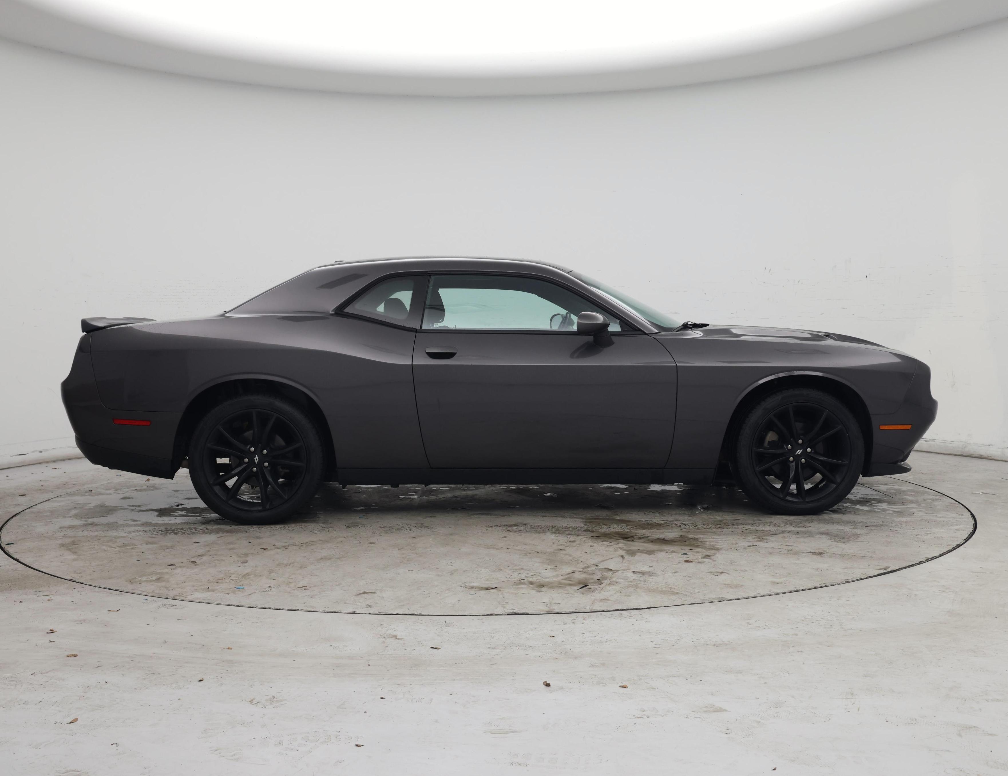 Thumbnail: 2018 Dodge Challenger - 7