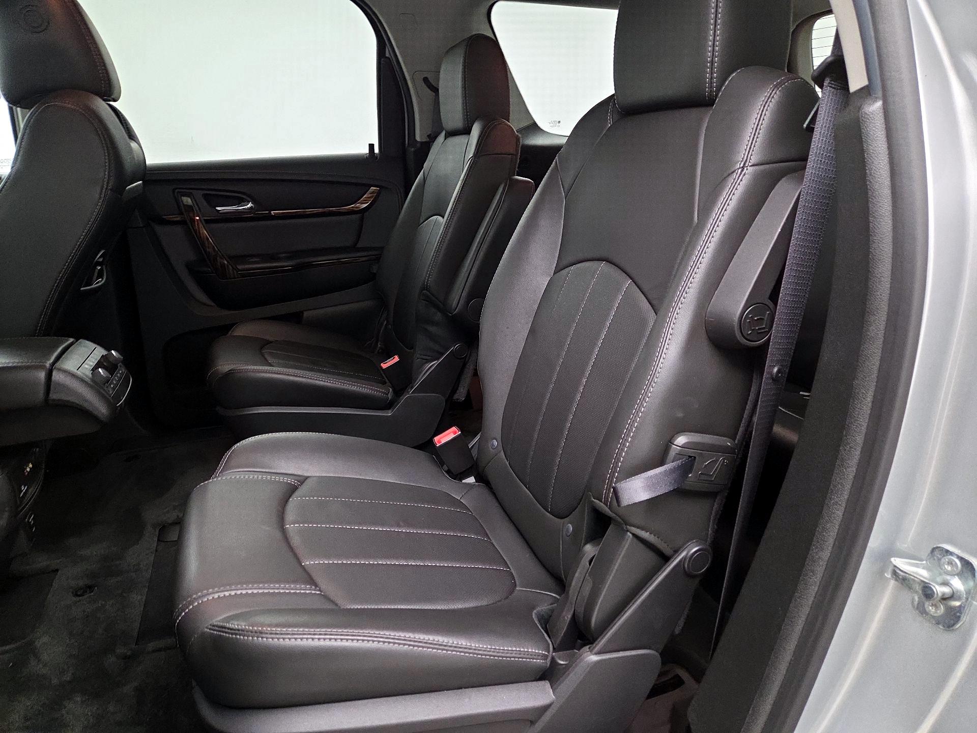 Thumbnail: 2015 GMC Acadia - 20