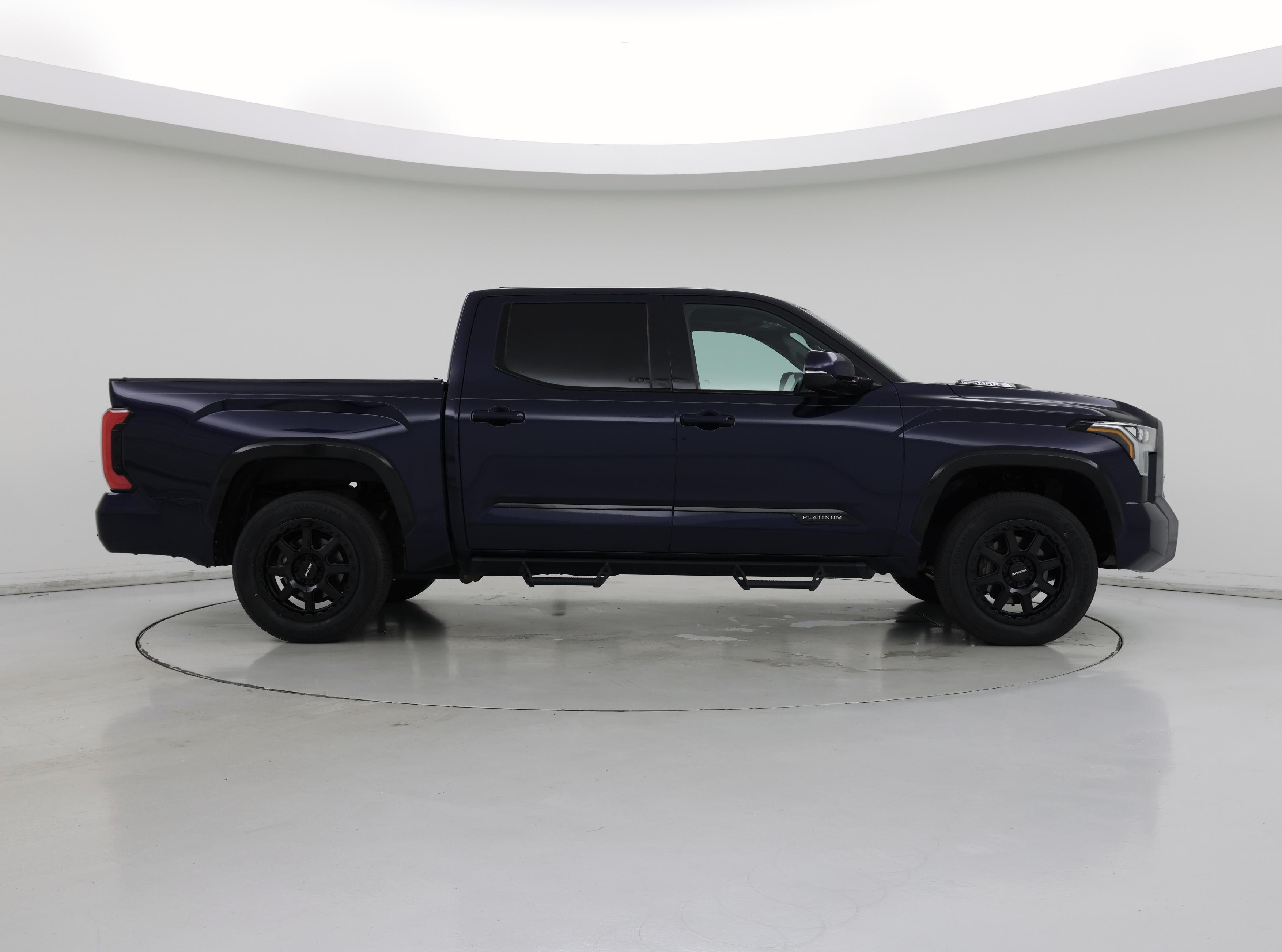 Thumbnail: 2023 Toyota Tundra - 7