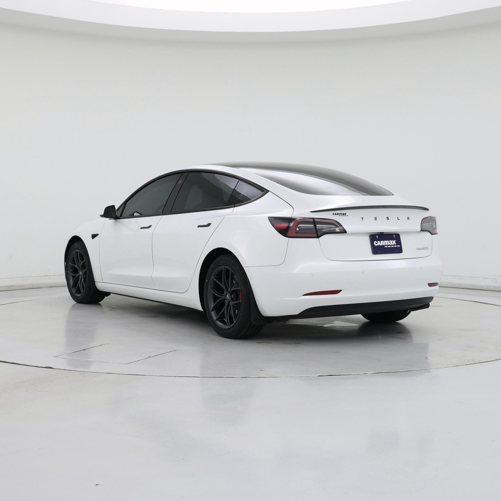 Thumbnail: 2022 Tesla Model 3 - 2