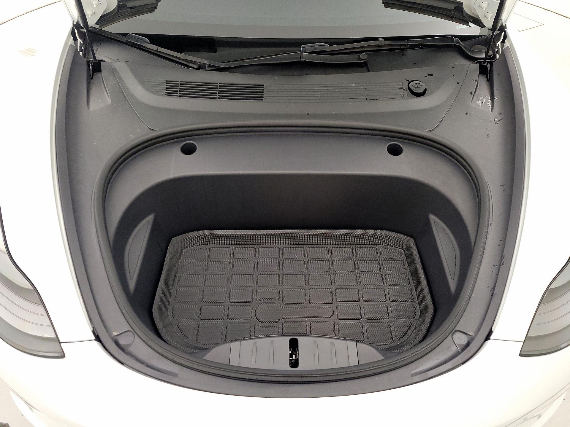 Thumbnail: 2022 Tesla Model 3 - 20