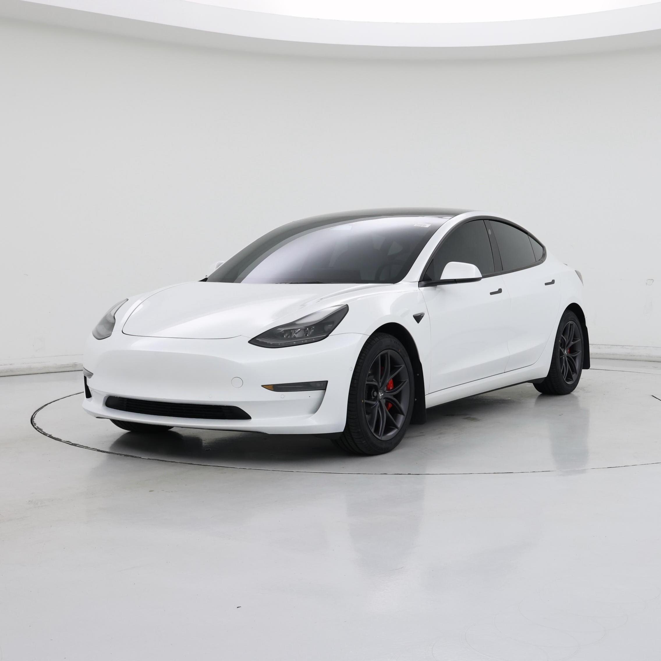 Thumbnail: 2022 Tesla Model 3 - 4