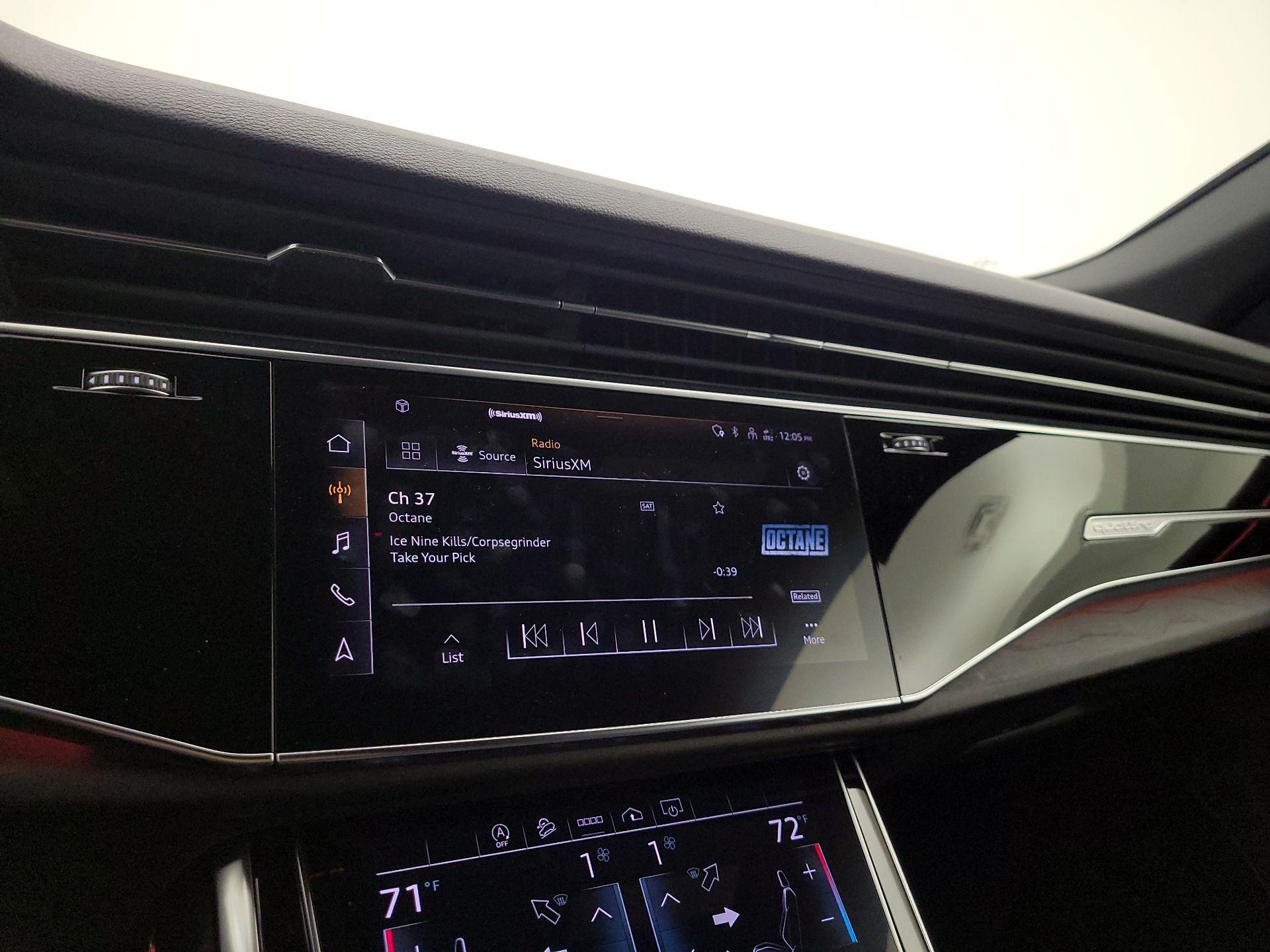 Thumbnail: 2021 Audi Q8 - 16