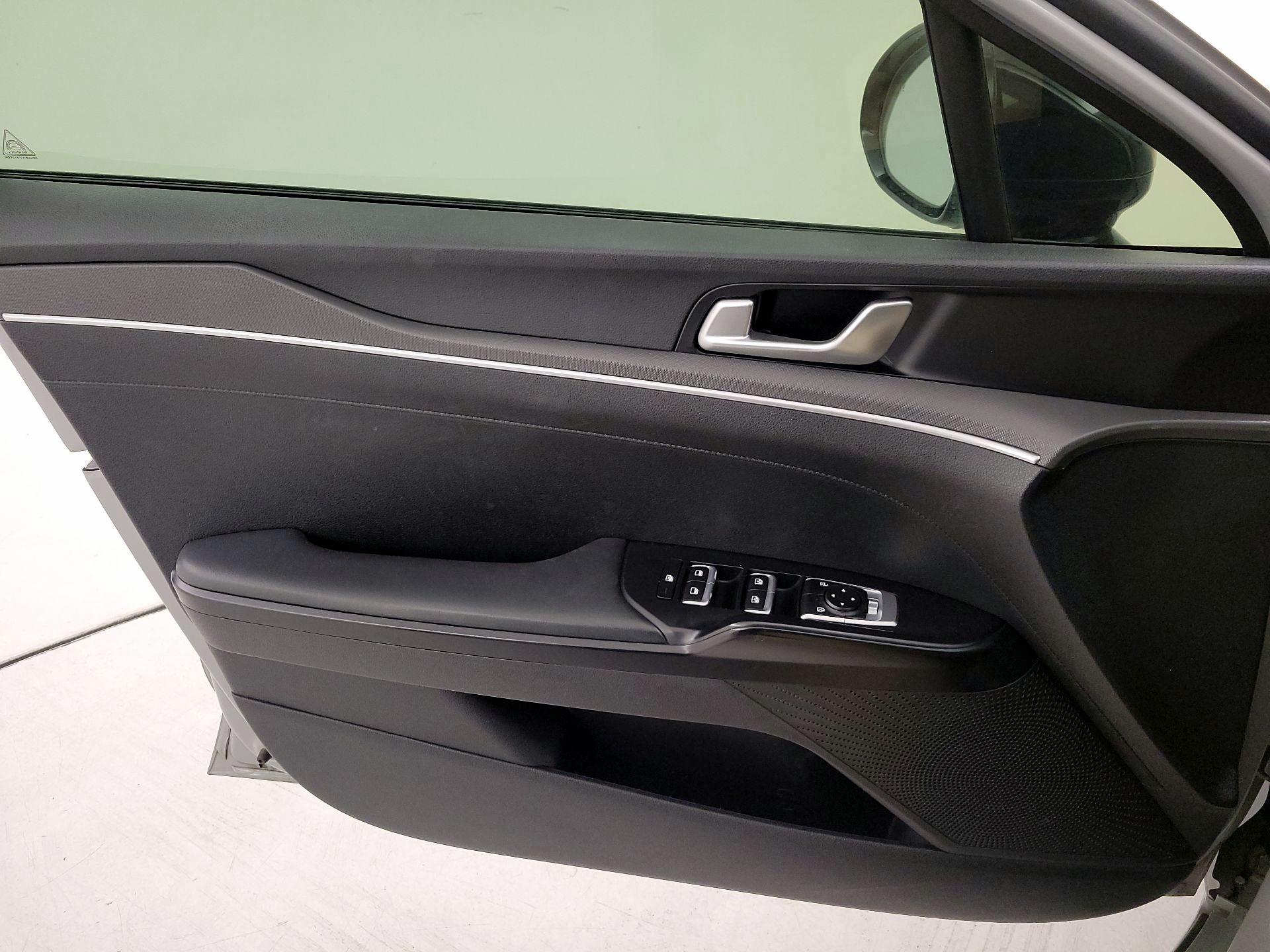 Thumbnail: 2022 Kia K5 - 12