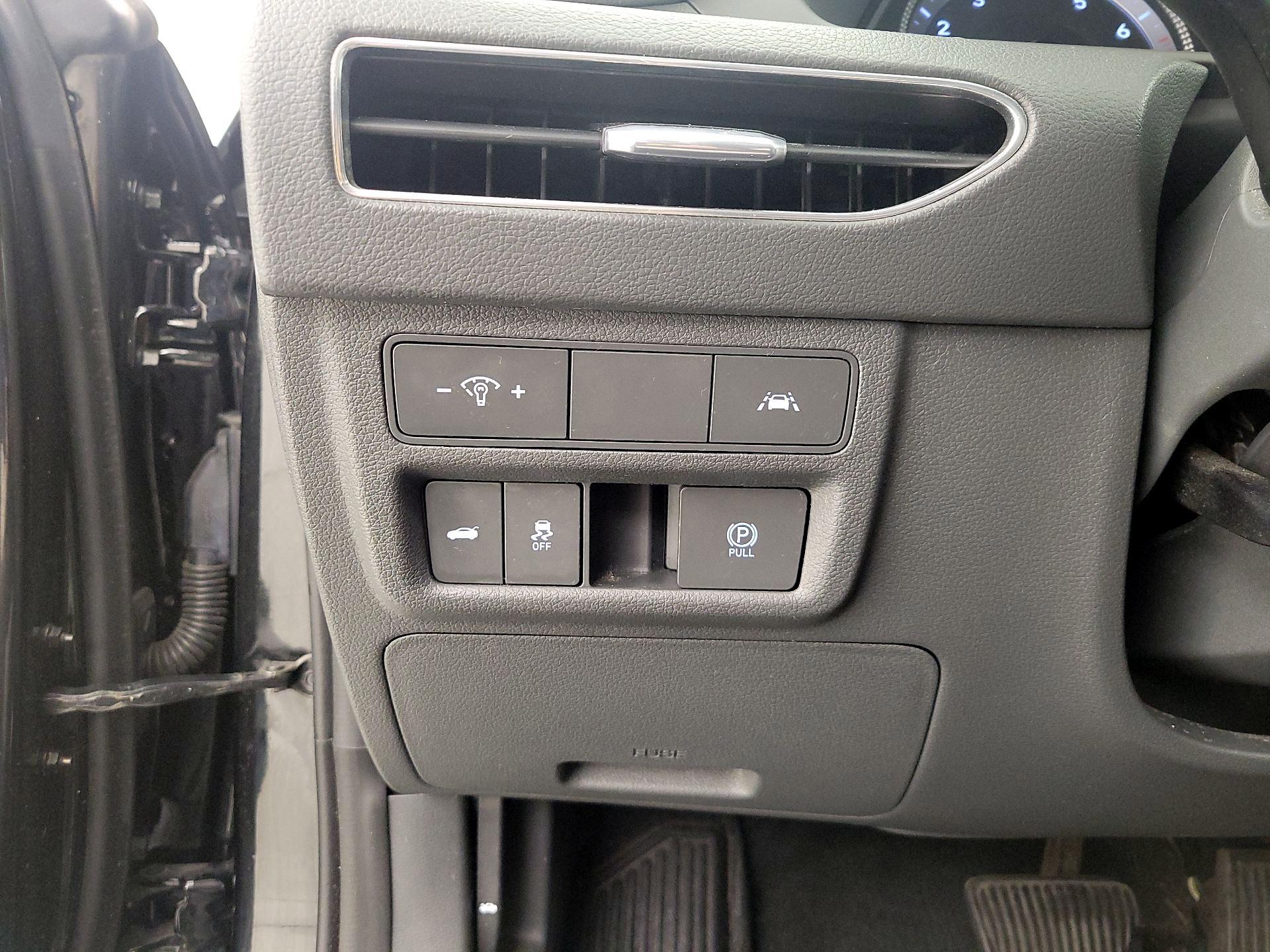 Thumbnail: 2021 Hyundai Sonata - 13