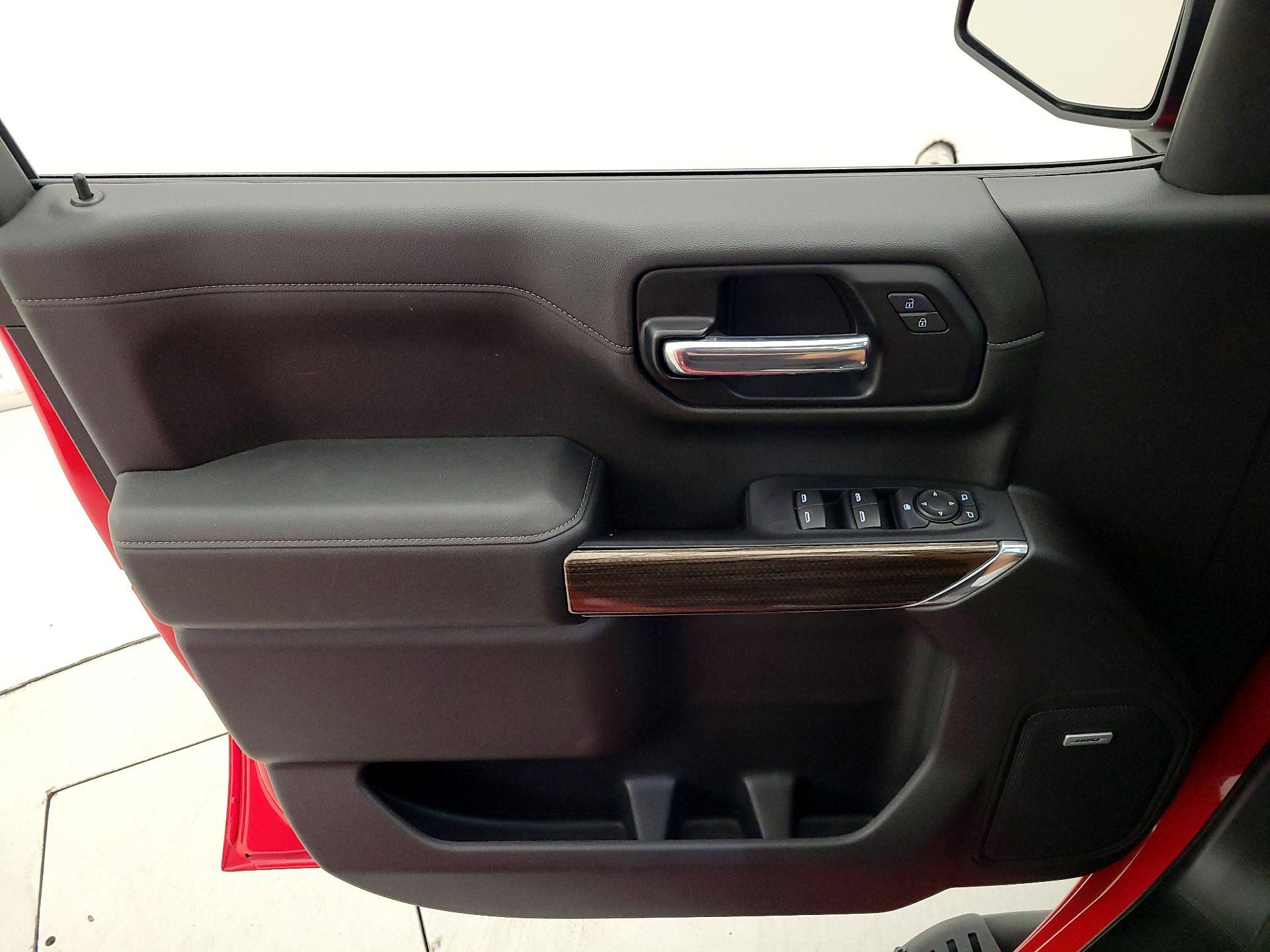 Thumbnail: 2020 Chevrolet Silverado 1500 - 12