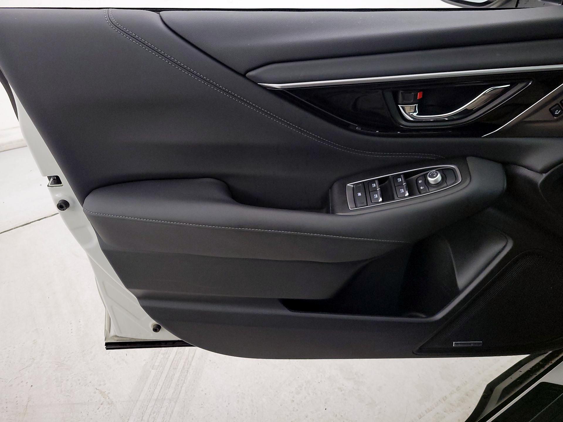 Thumbnail: 2022 Subaru Outback - 12