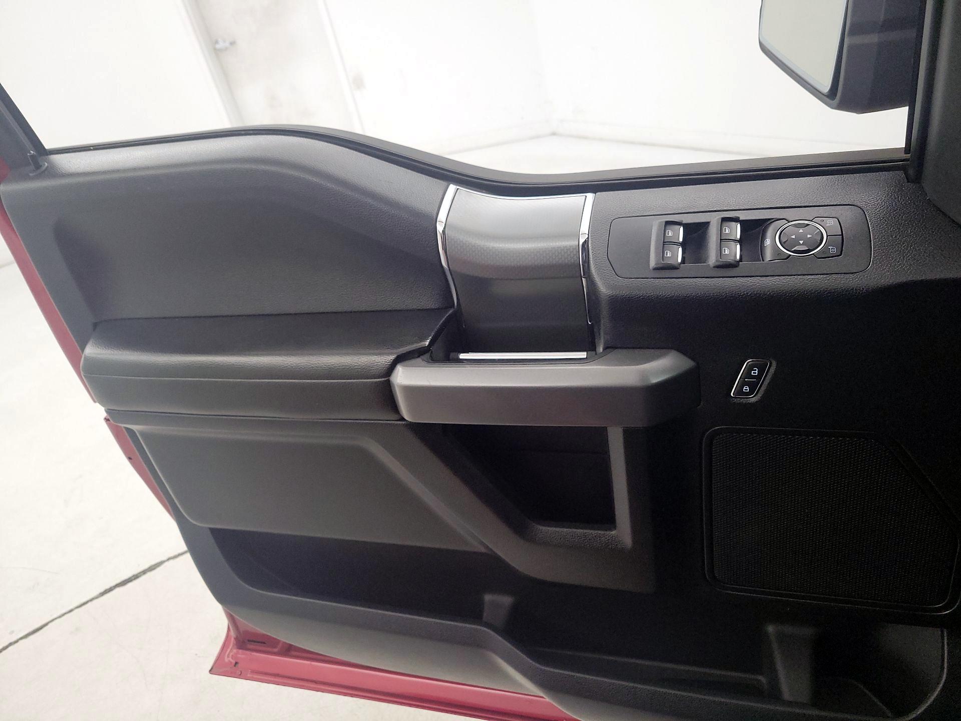 Thumbnail: 2017 Ford F-150 - 12