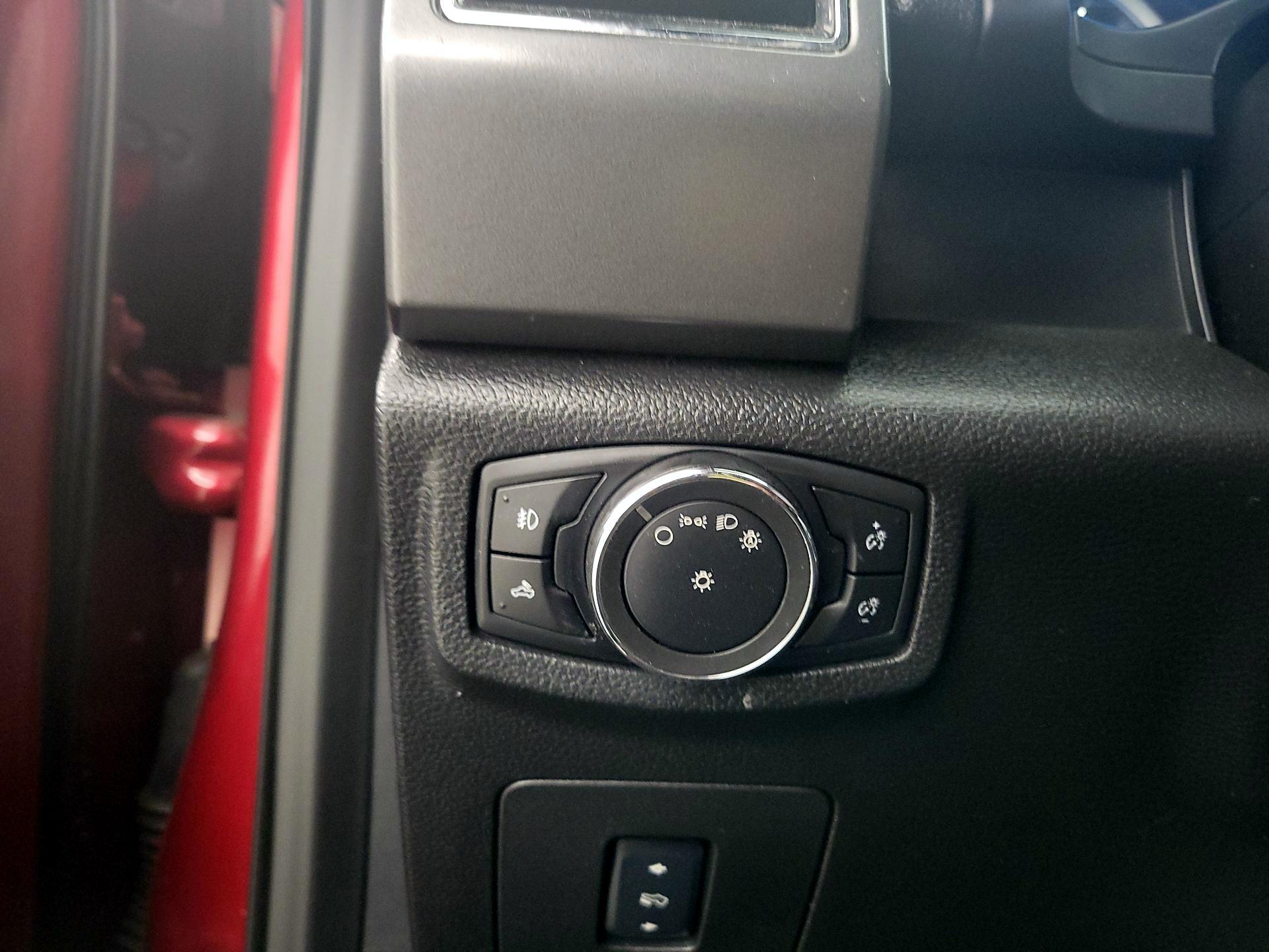 Thumbnail: 2017 Ford F-150 - 13