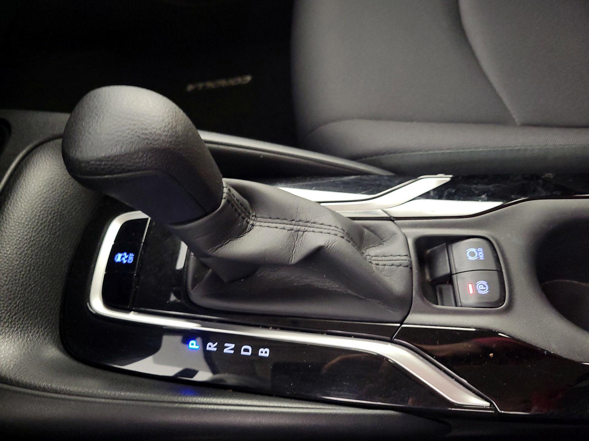 Thumbnail: 2020 Toyota Corolla - 17