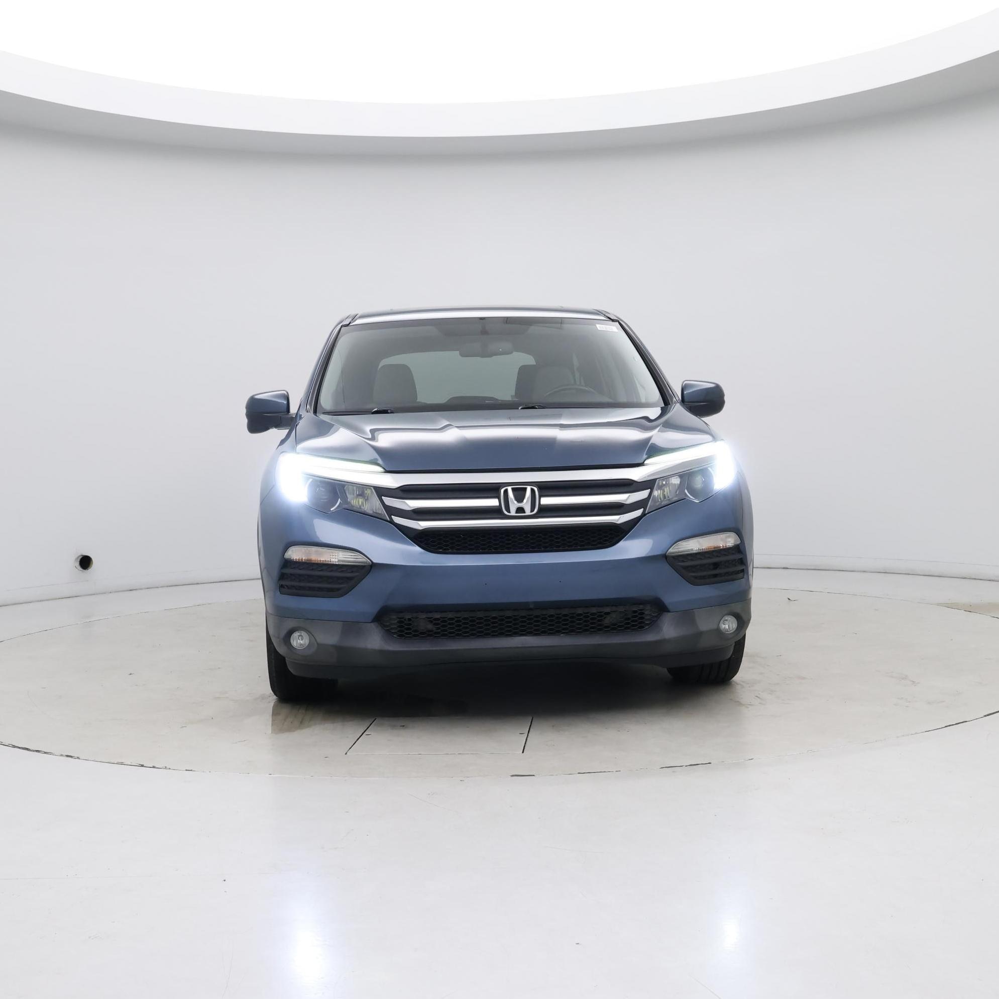 Thumbnail: 2017 Honda Pilot - 5