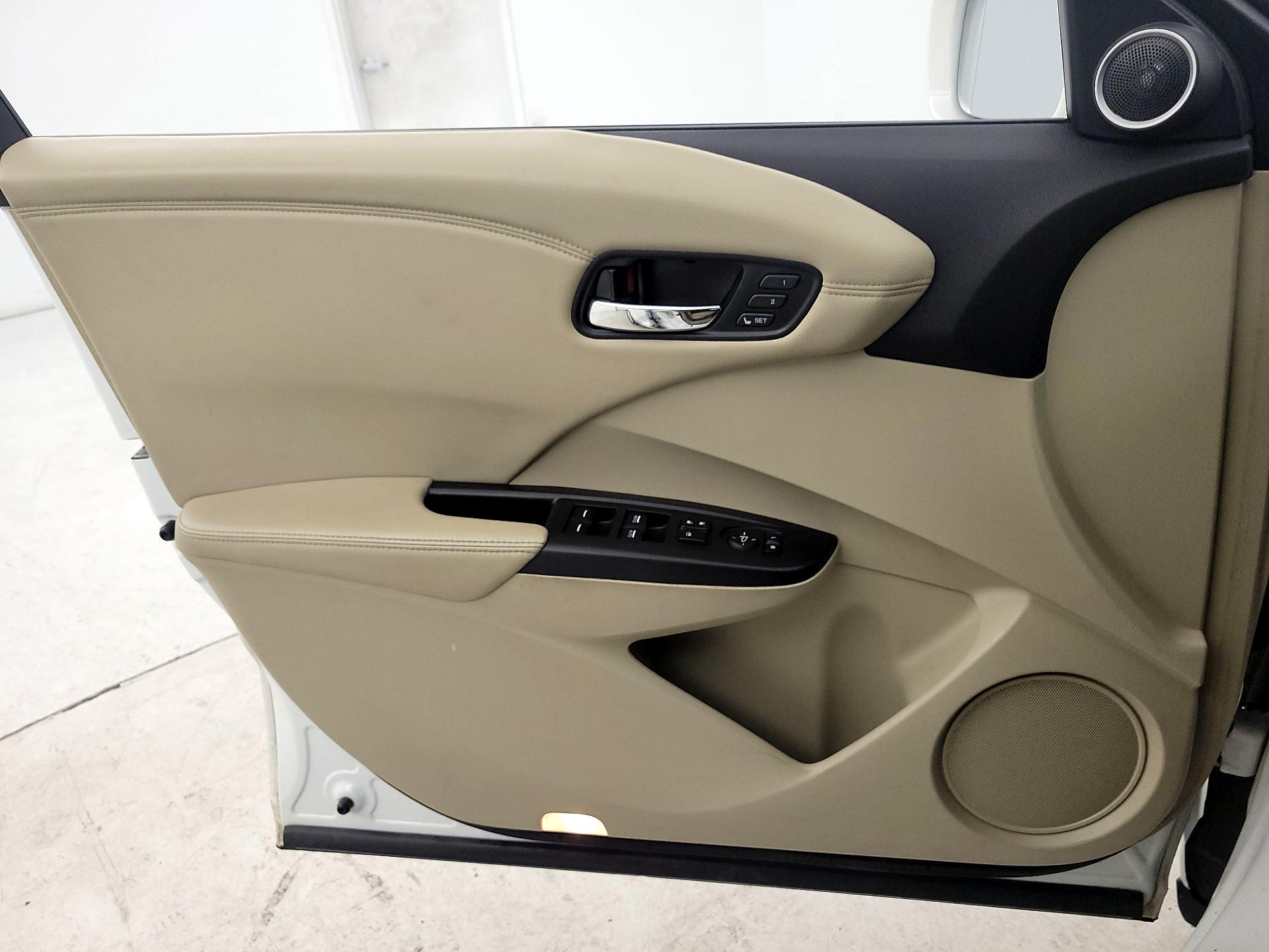 Thumbnail: 2015 Acura RDX - 12