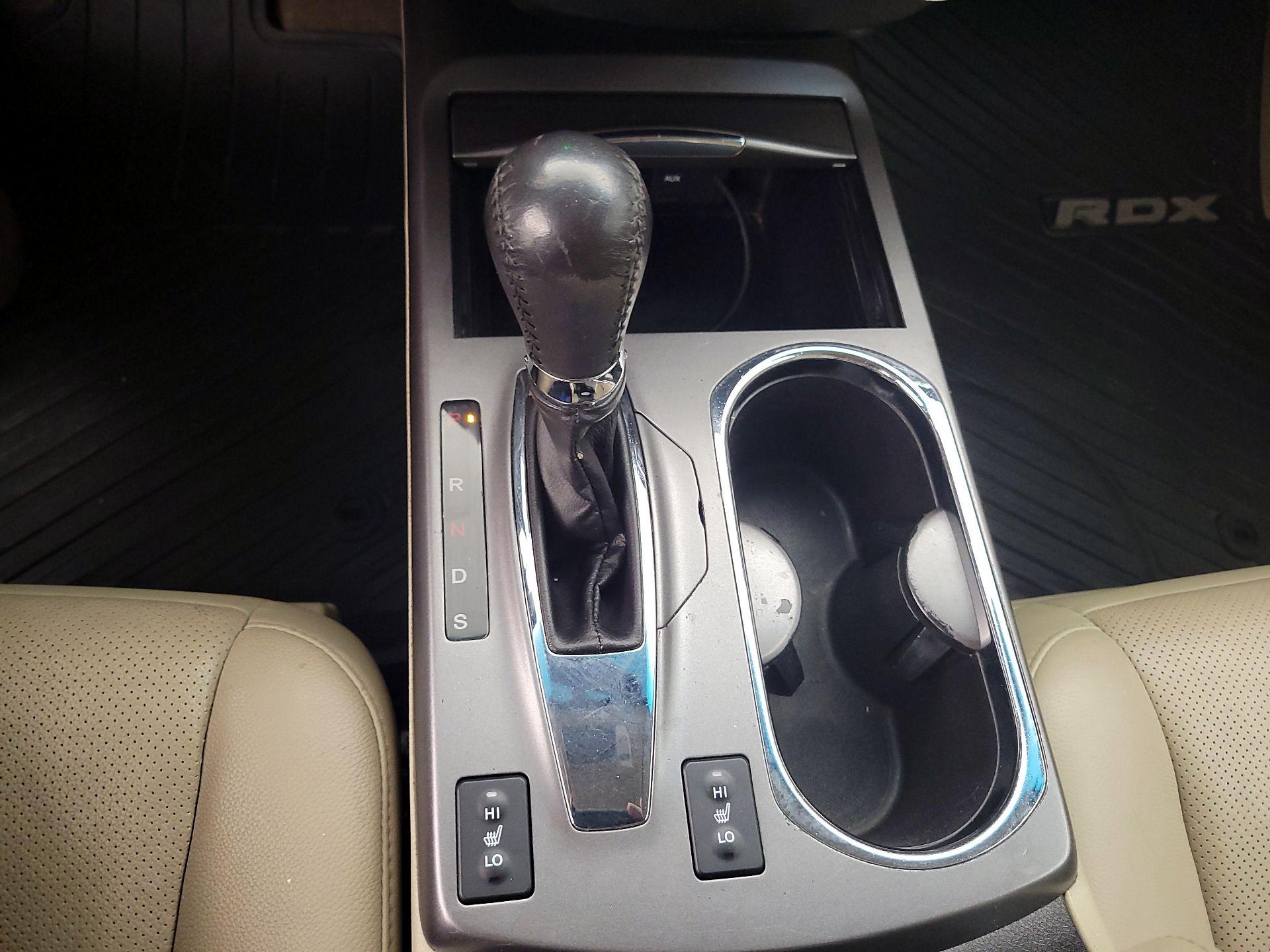 Thumbnail: 2015 Acura RDX - 17