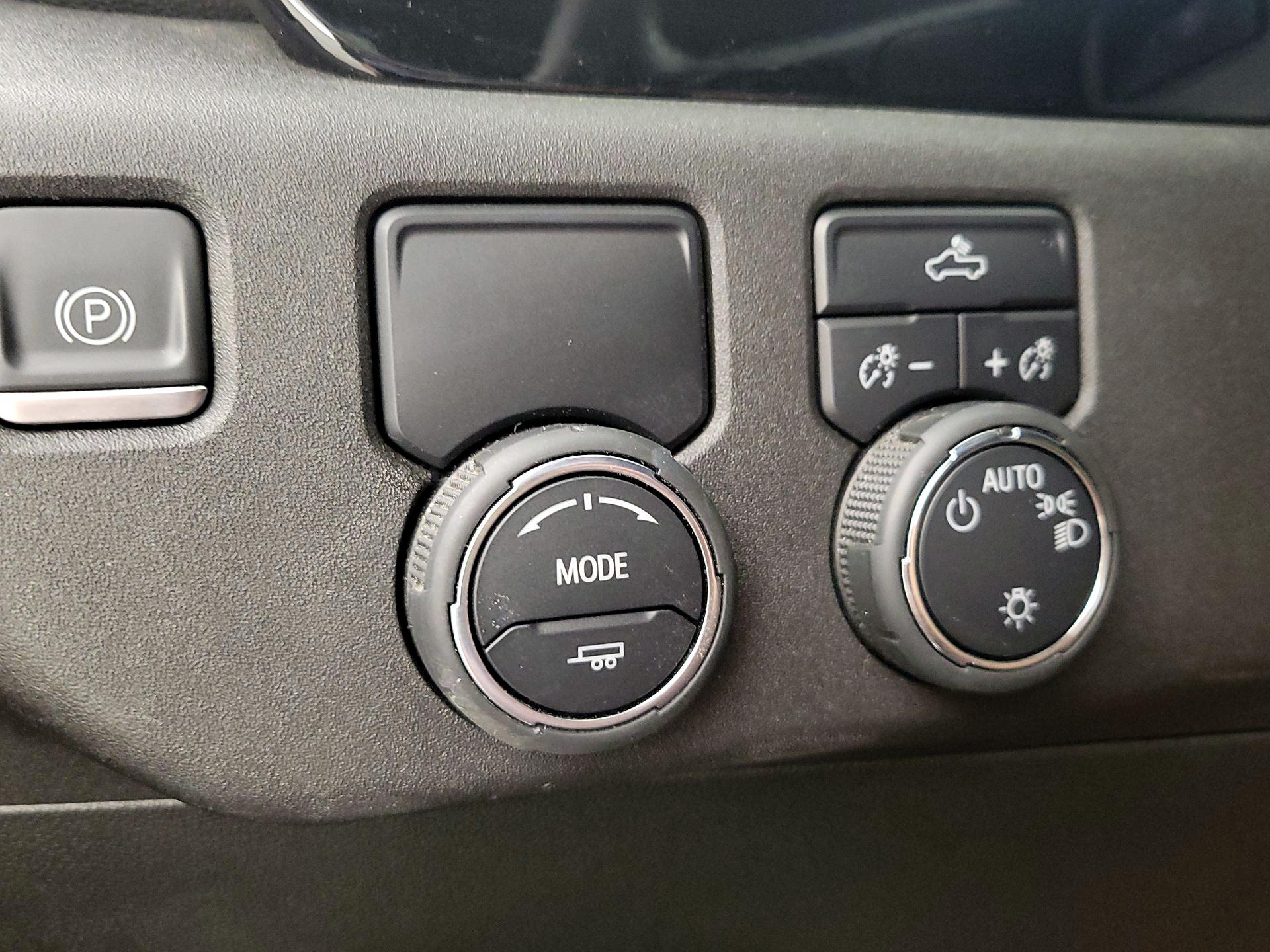 Thumbnail: 2023 Chevrolet Silverado 1500 - 13