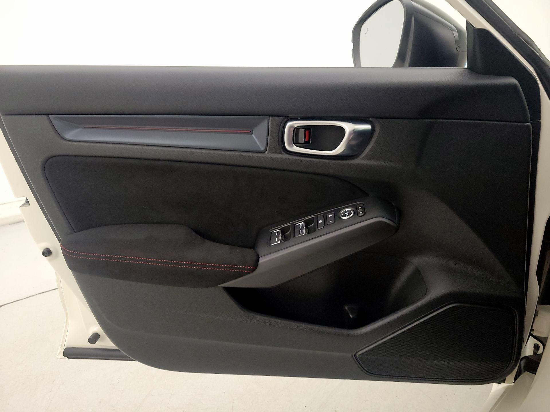 Thumbnail: 2025 Honda Civic - 12