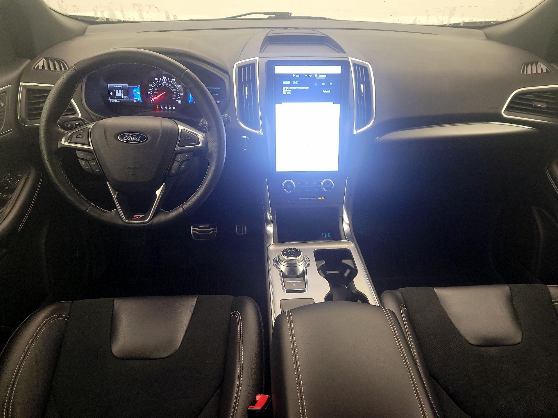 Thumbnail: 2022 Ford Edge - 9