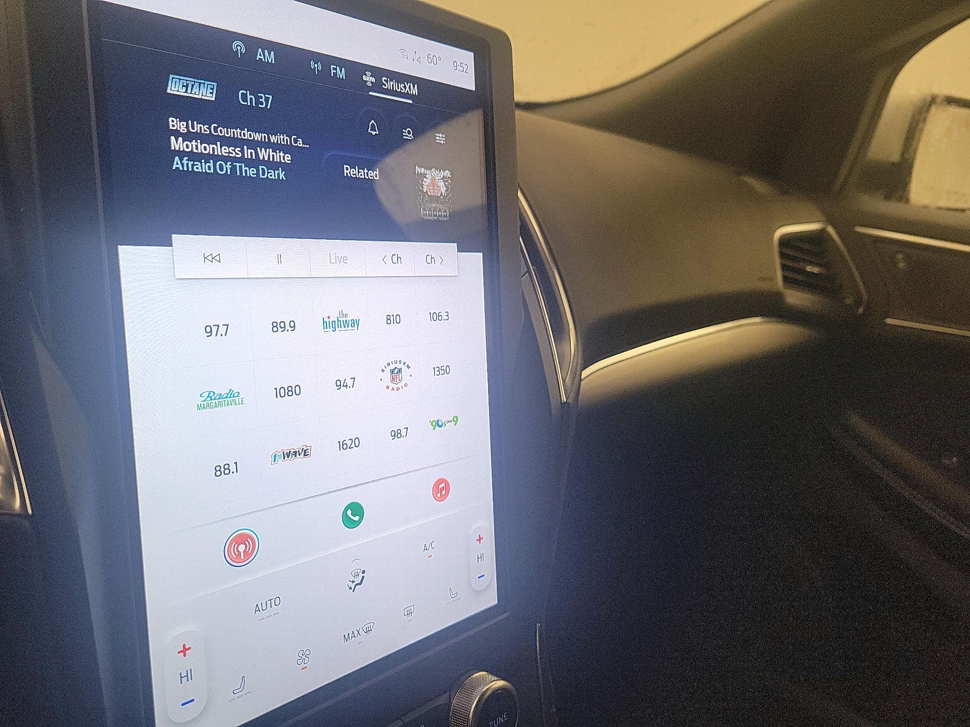 Thumbnail: 2022 Ford Edge - 15