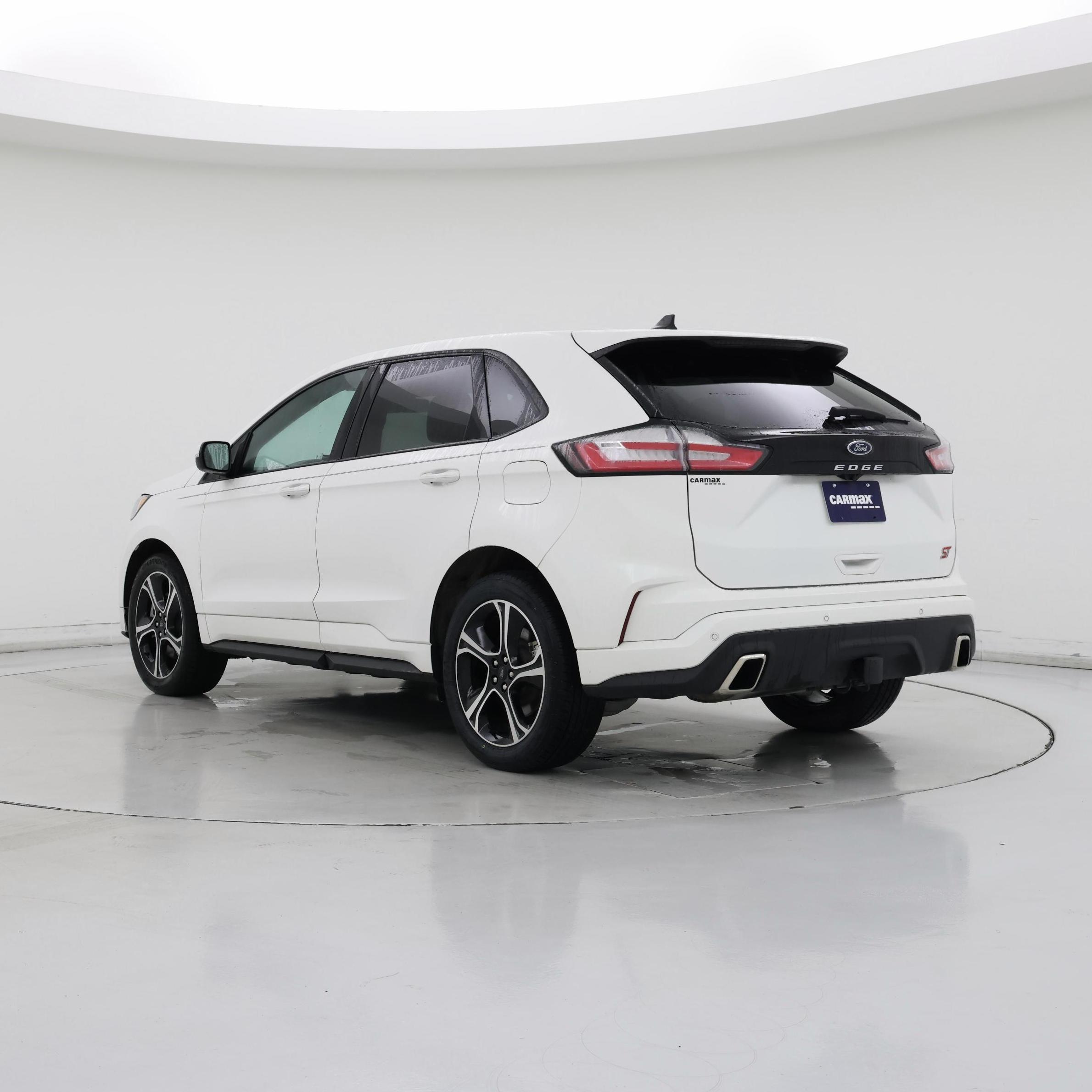 Thumbnail: 2022 Ford Edge - 2