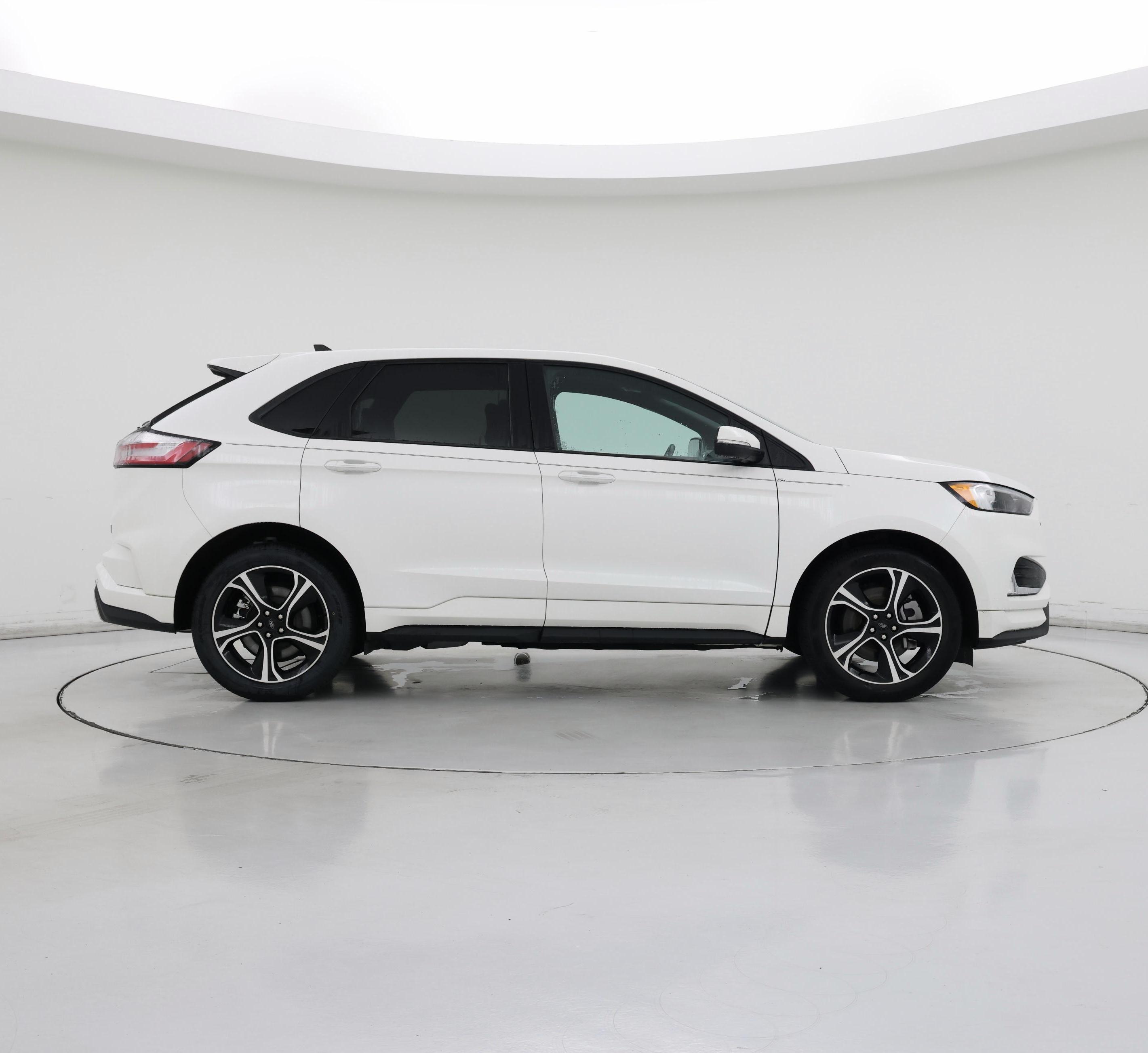 Thumbnail: 2022 Ford Edge - 7