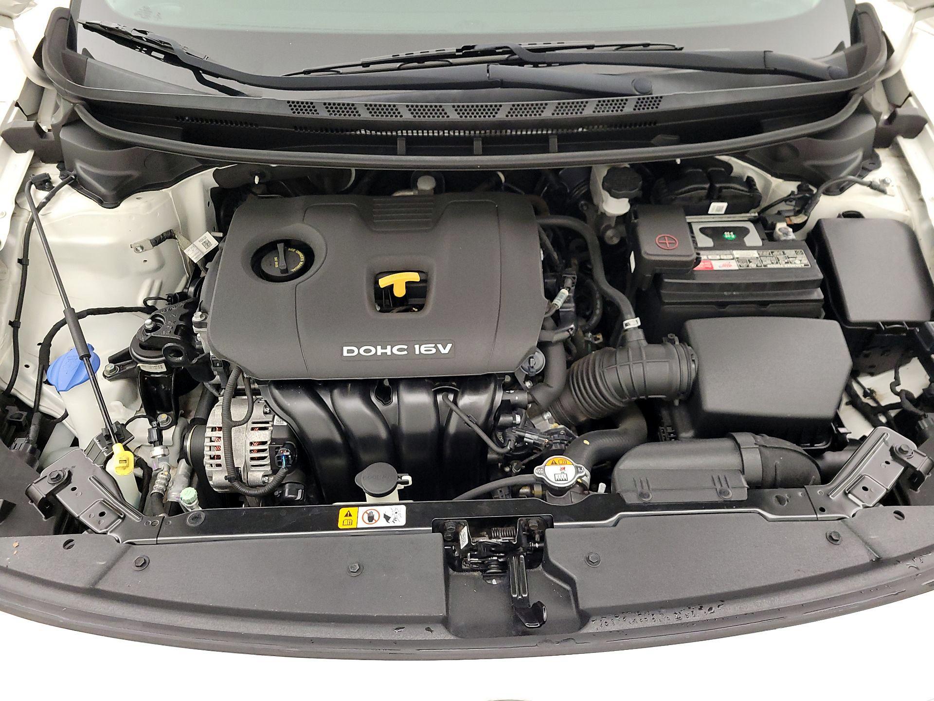 Thumbnail: 2017 Kia Forte - 20