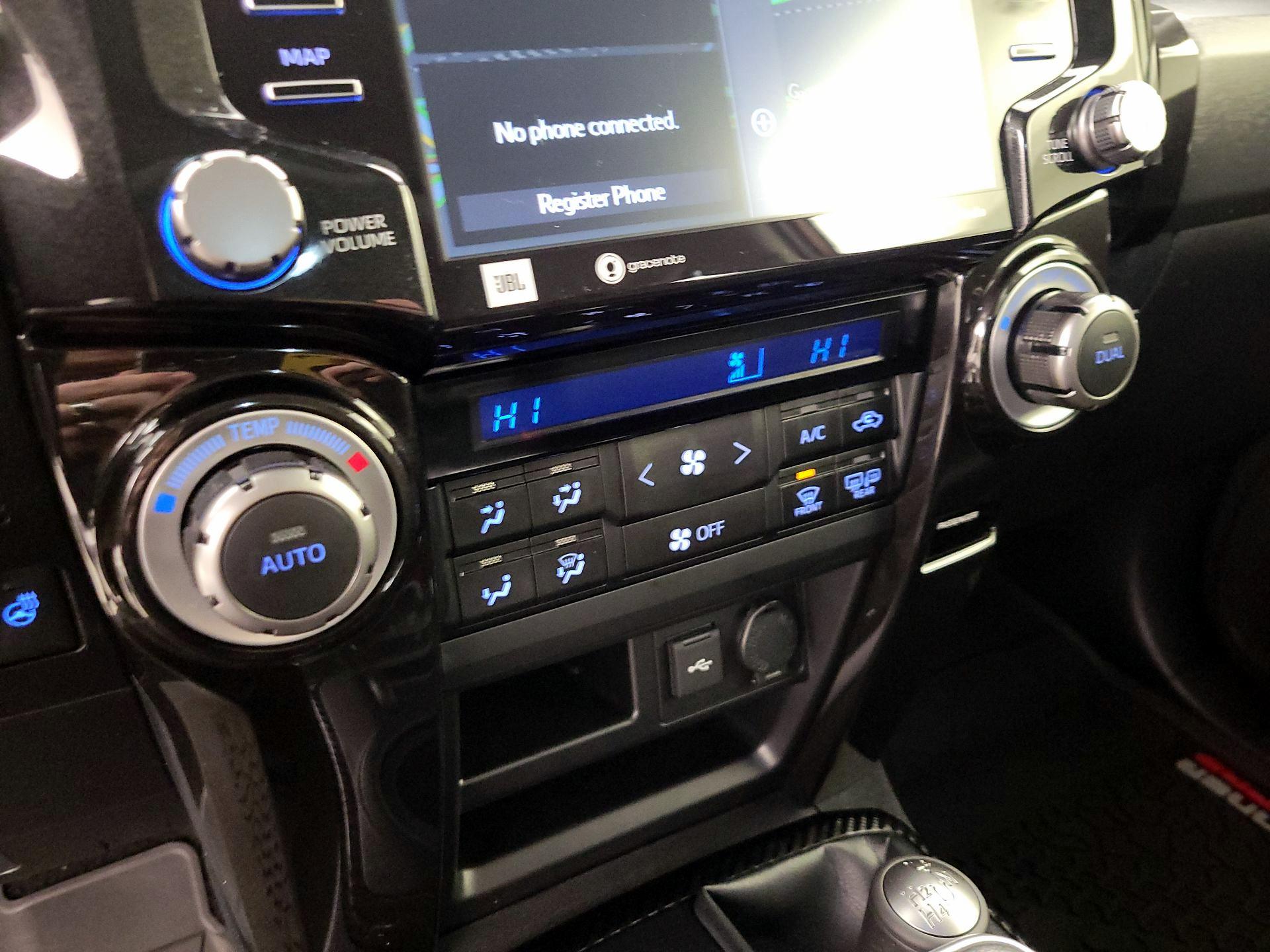 Thumbnail: 2024 Toyota 4Runner - 17