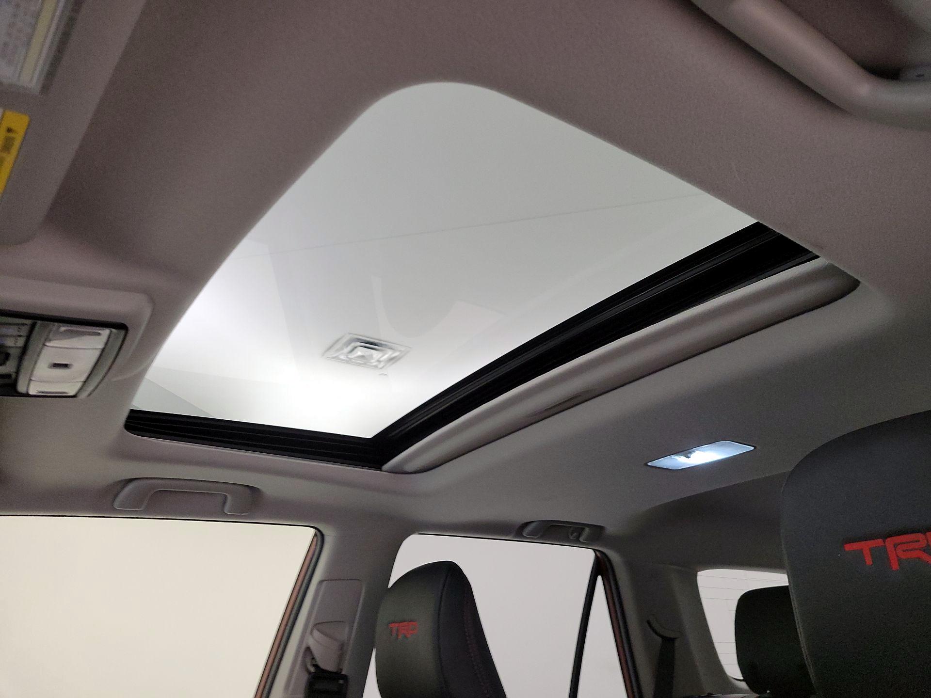 Thumbnail: 2024 Toyota 4Runner - 20