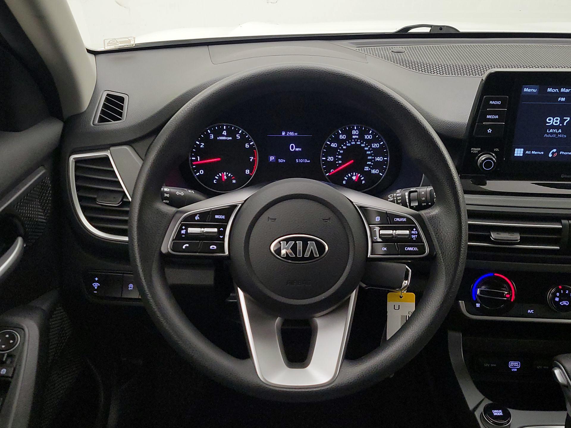 Thumbnail: 2021 Kia Seltos - 10