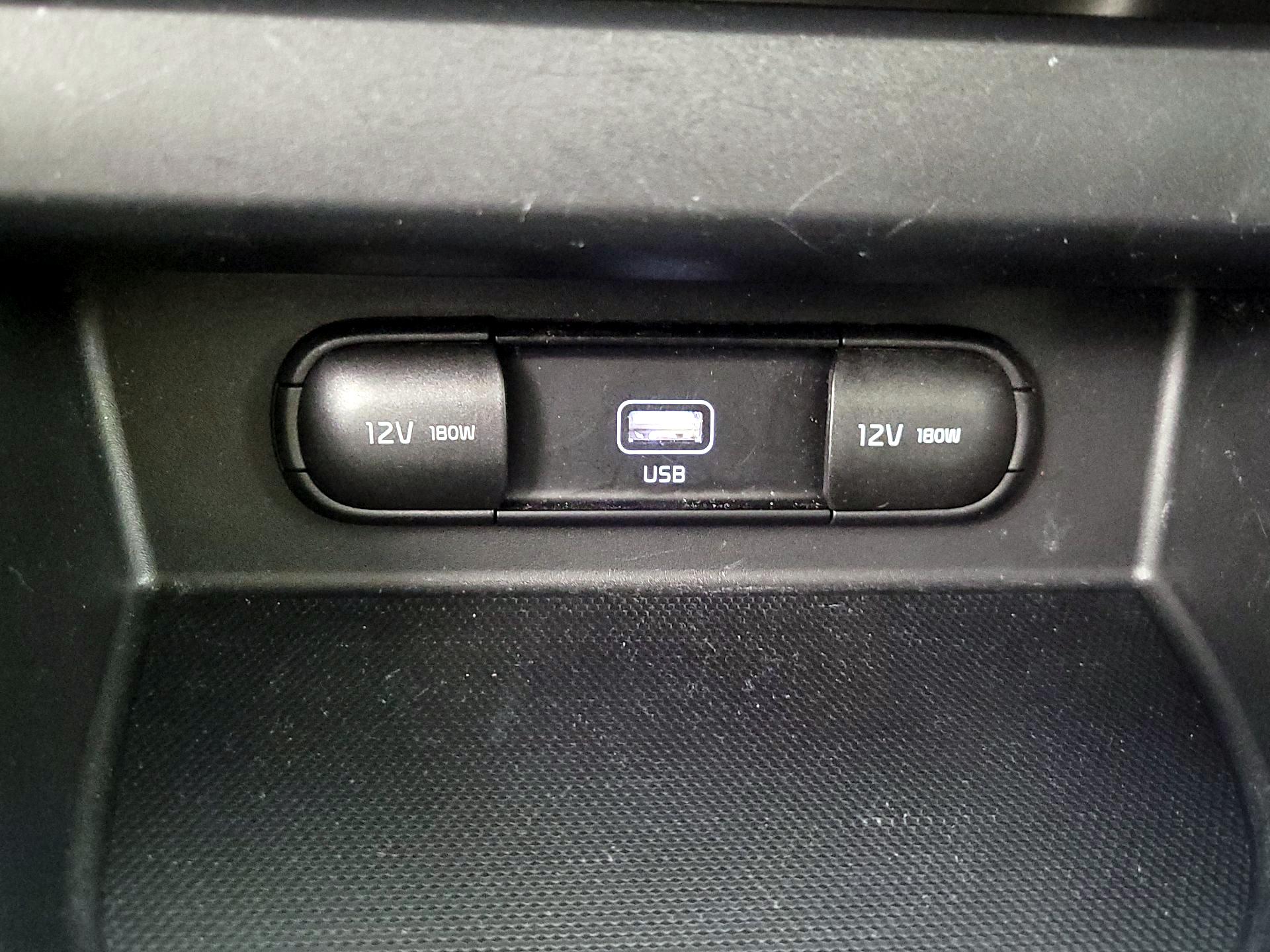 Thumbnail: 2021 Kia Seltos - 18