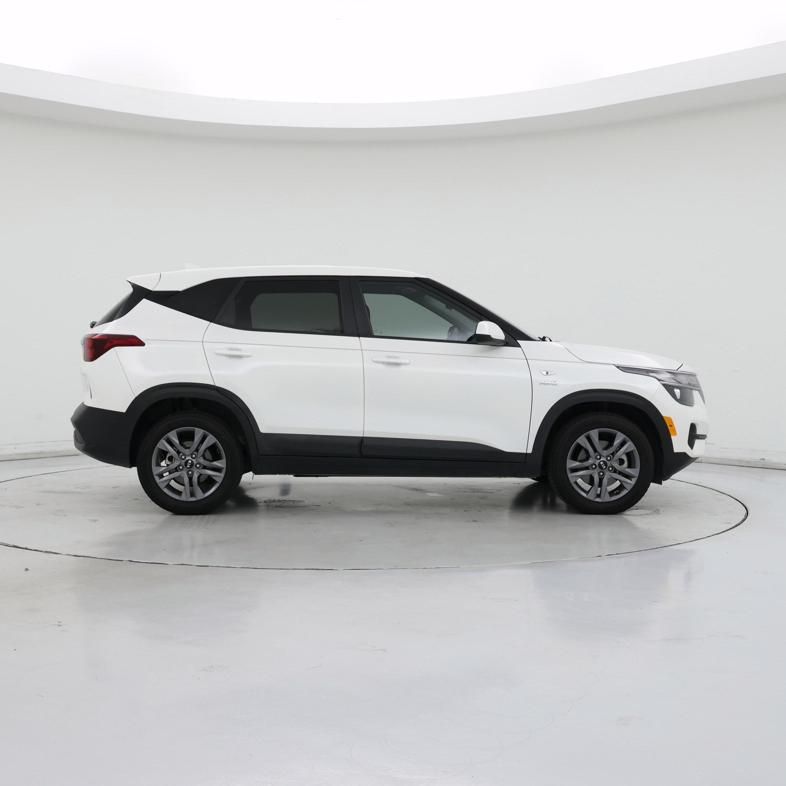 Thumbnail: 2021 Kia Seltos - 7