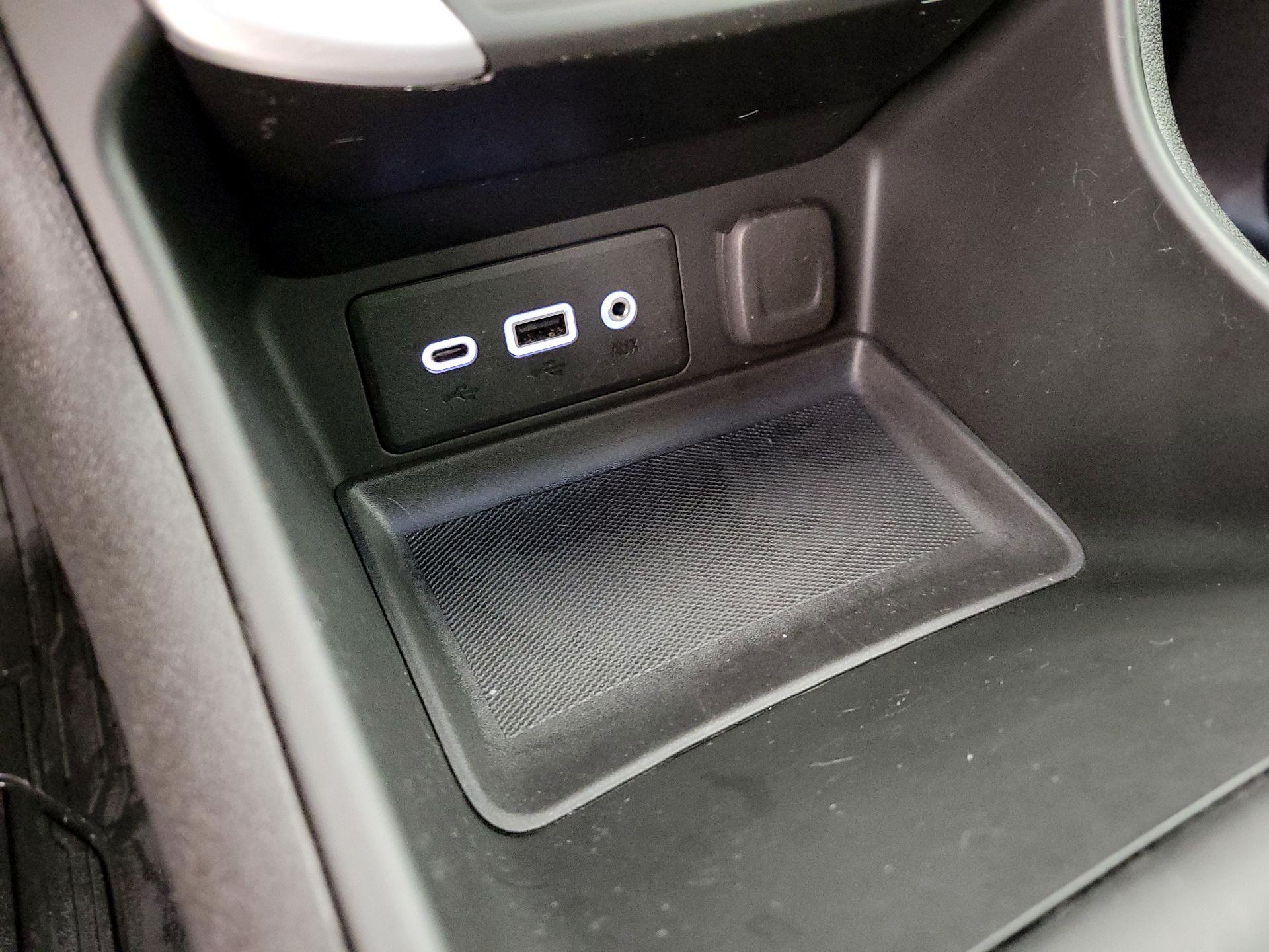 Thumbnail: 2023 GMC Terrain - 18