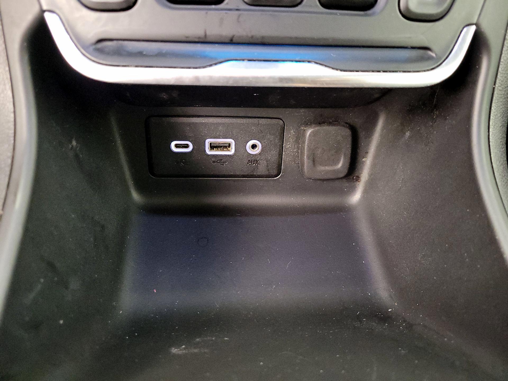 Thumbnail: 2021 GMC Terrain - 18