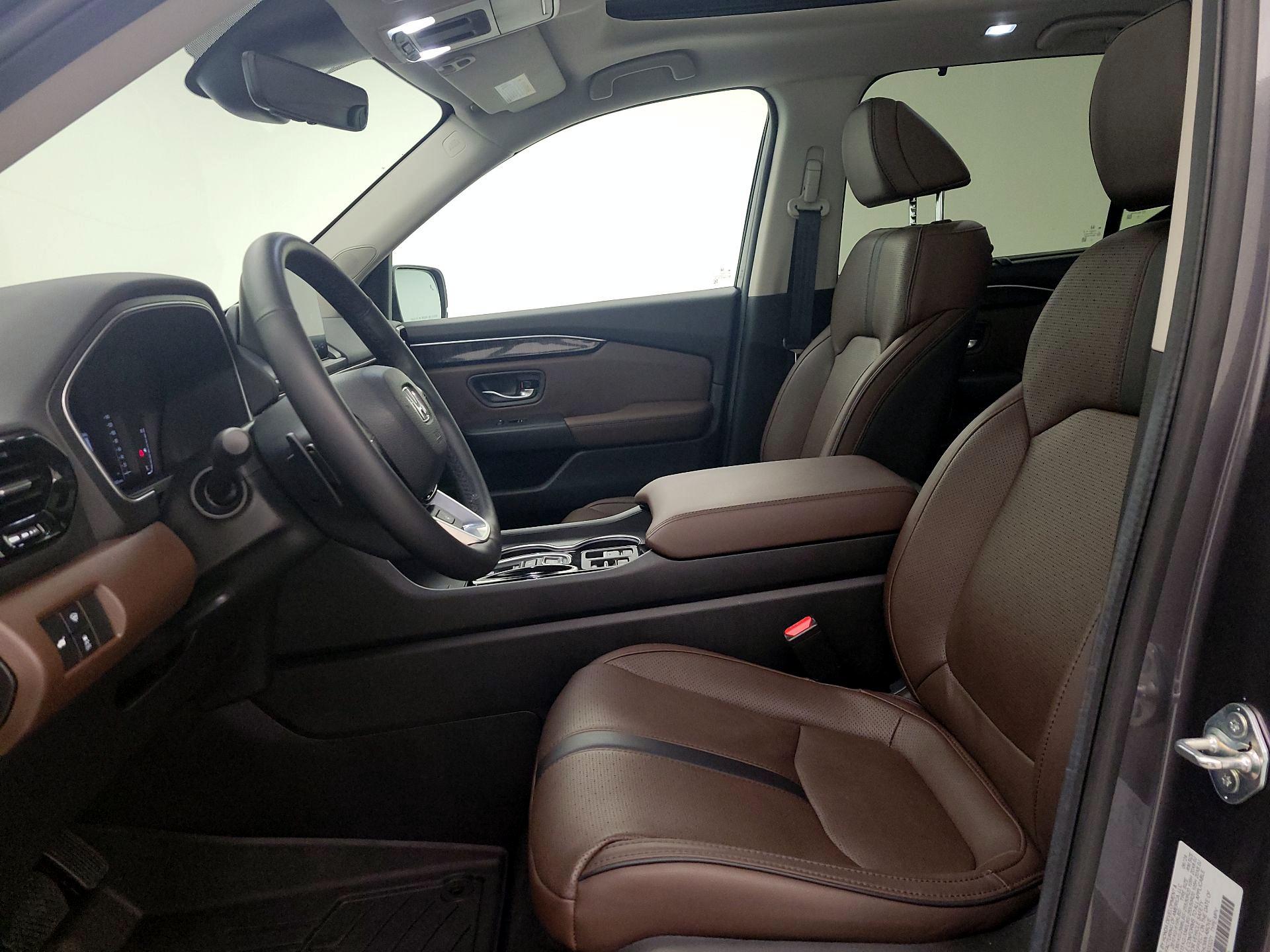 Thumbnail: 2025 Honda Pilot - 11