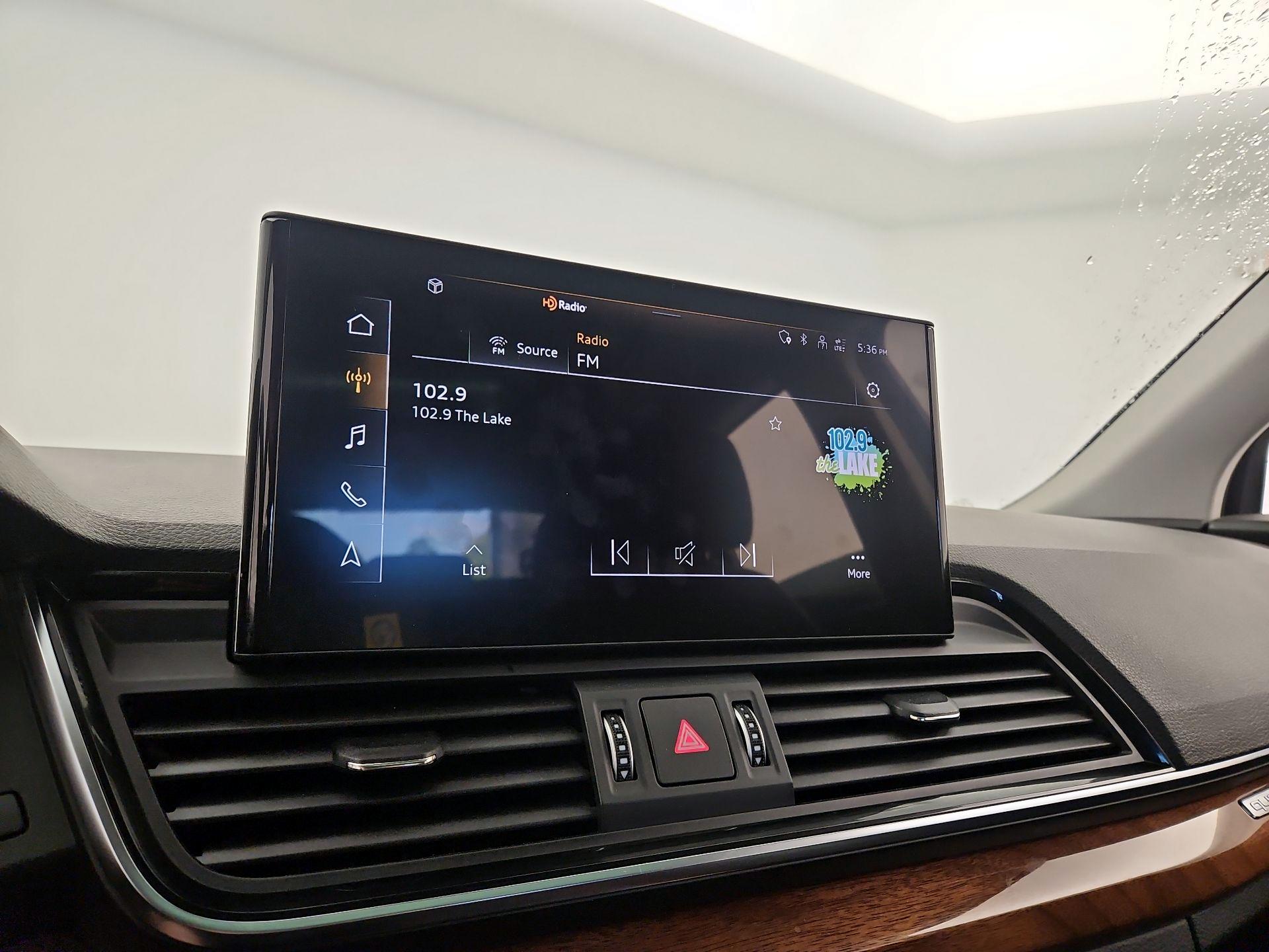 Thumbnail: 2022 Audi Q5 - 15