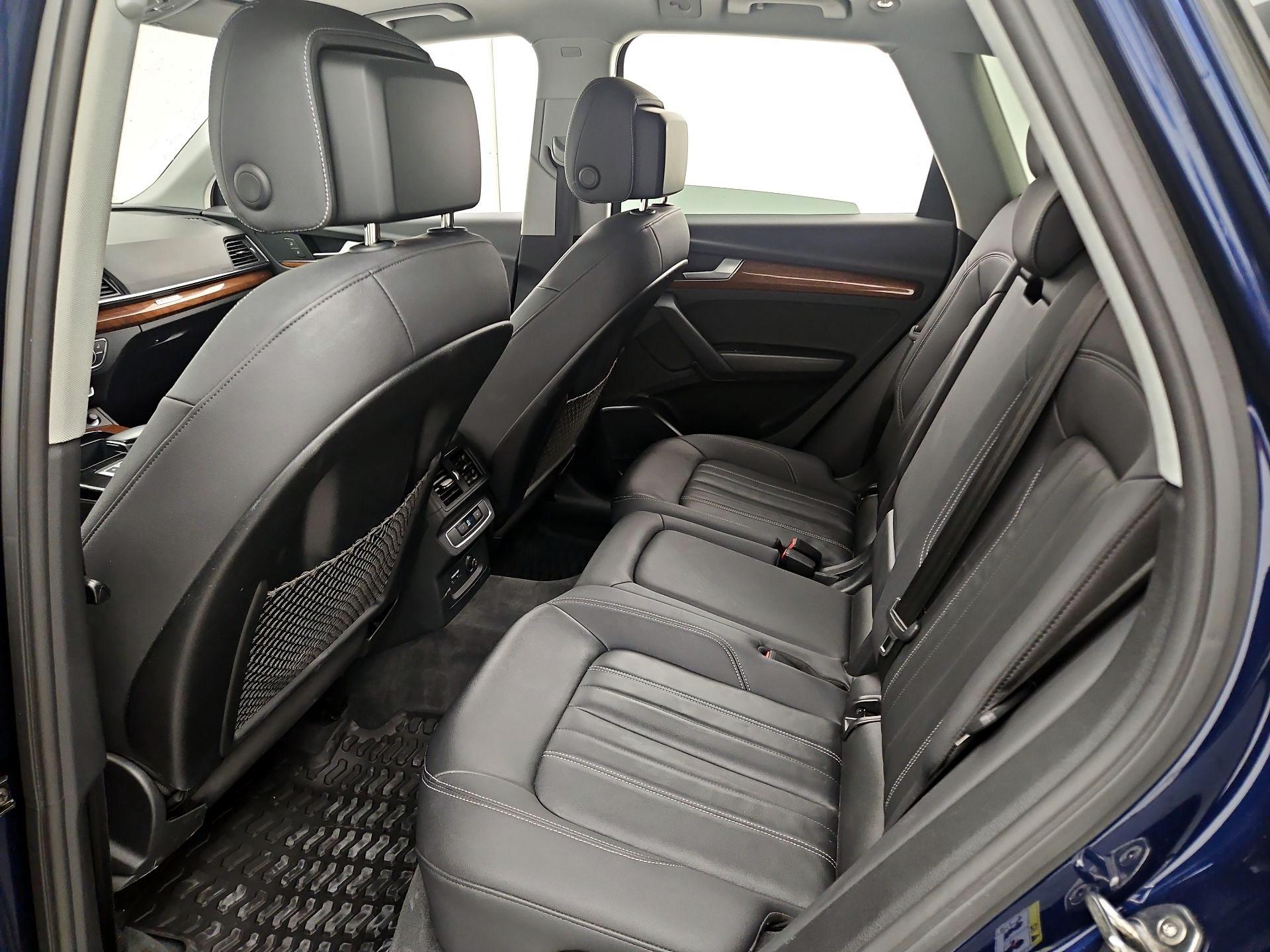 Thumbnail: 2022 Audi Q5 - 19