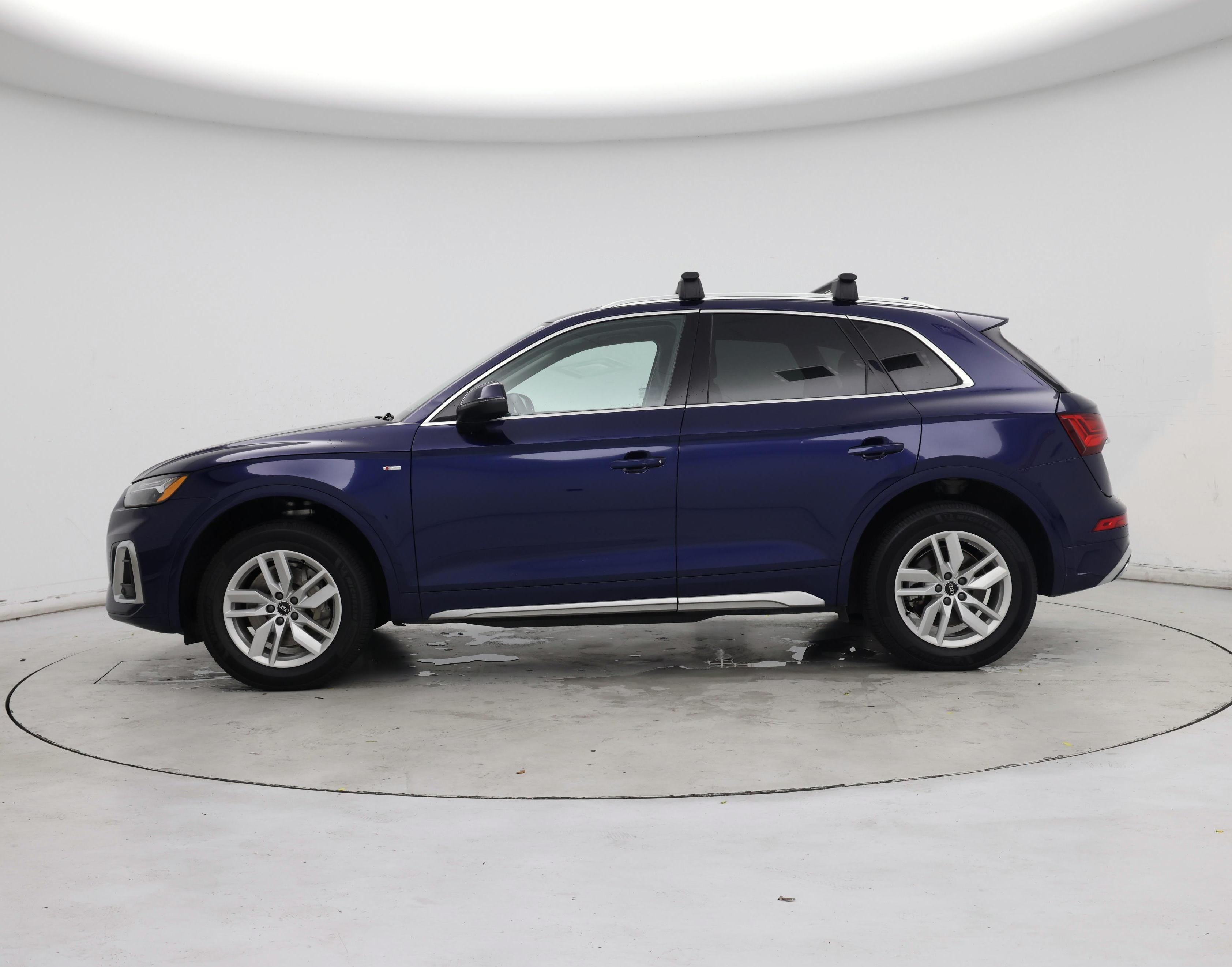 Thumbnail: 2022 Audi Q5 - 3