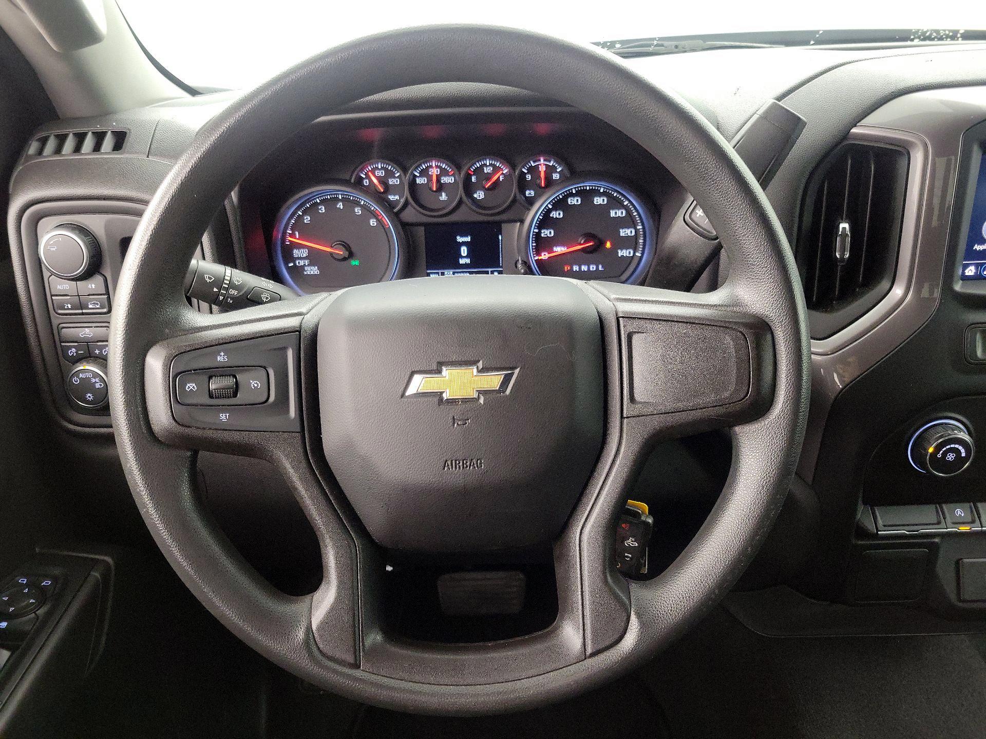 Thumbnail: 2020 Chevrolet Silverado 1500 - 10