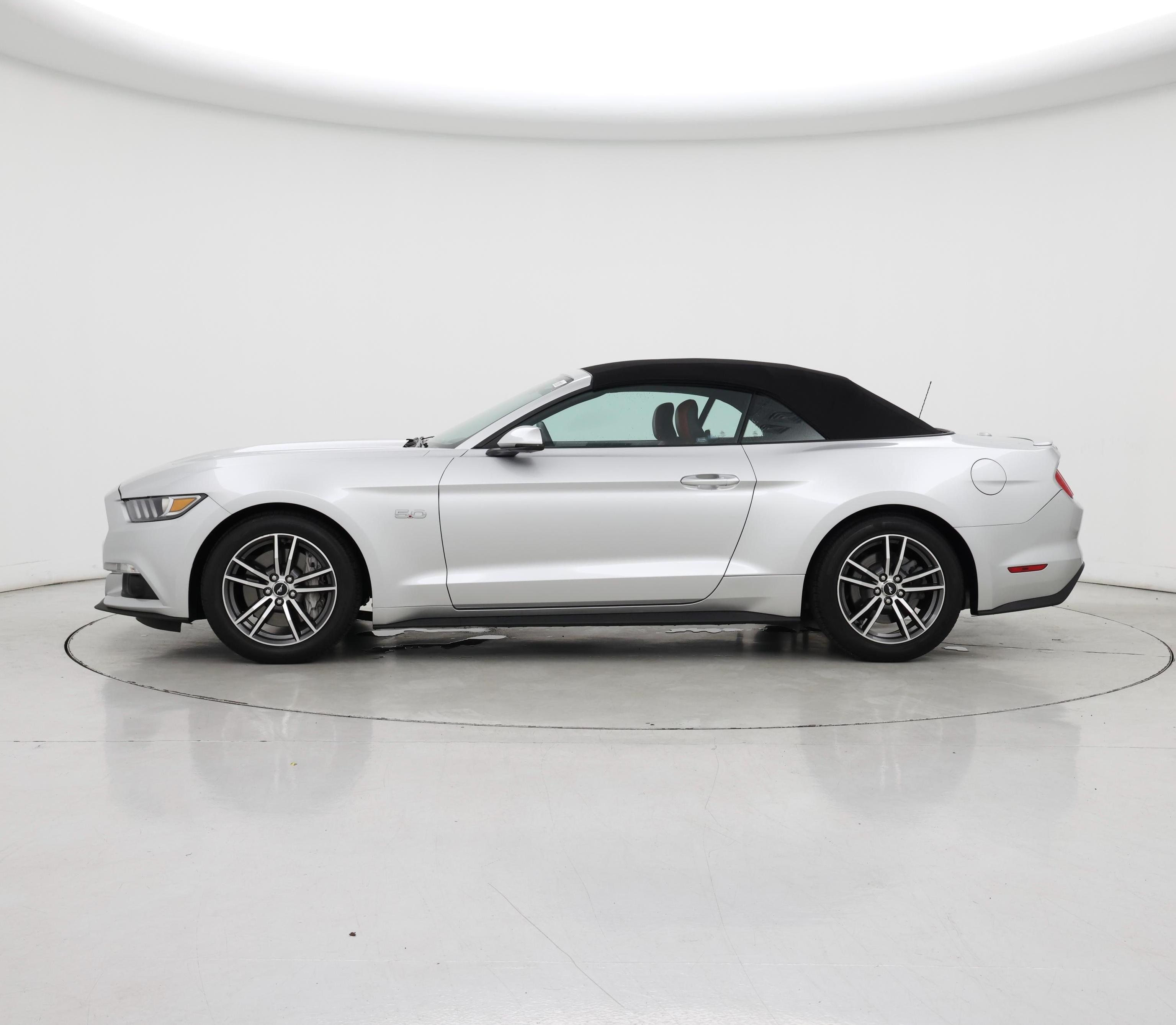 Thumbnail: 2017 Ford Mustang - 3