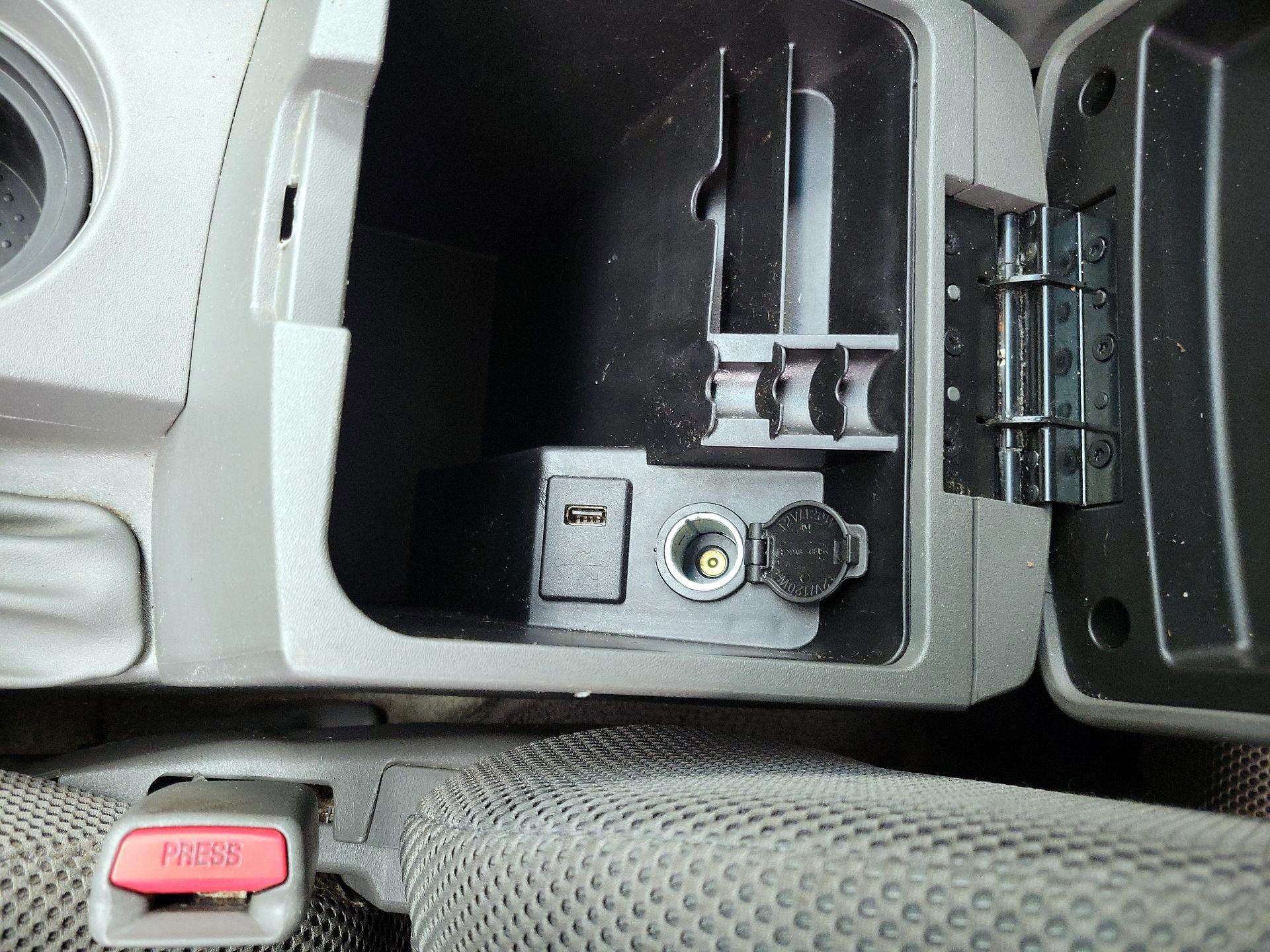 Thumbnail: 2014 Nissan Frontier - 17