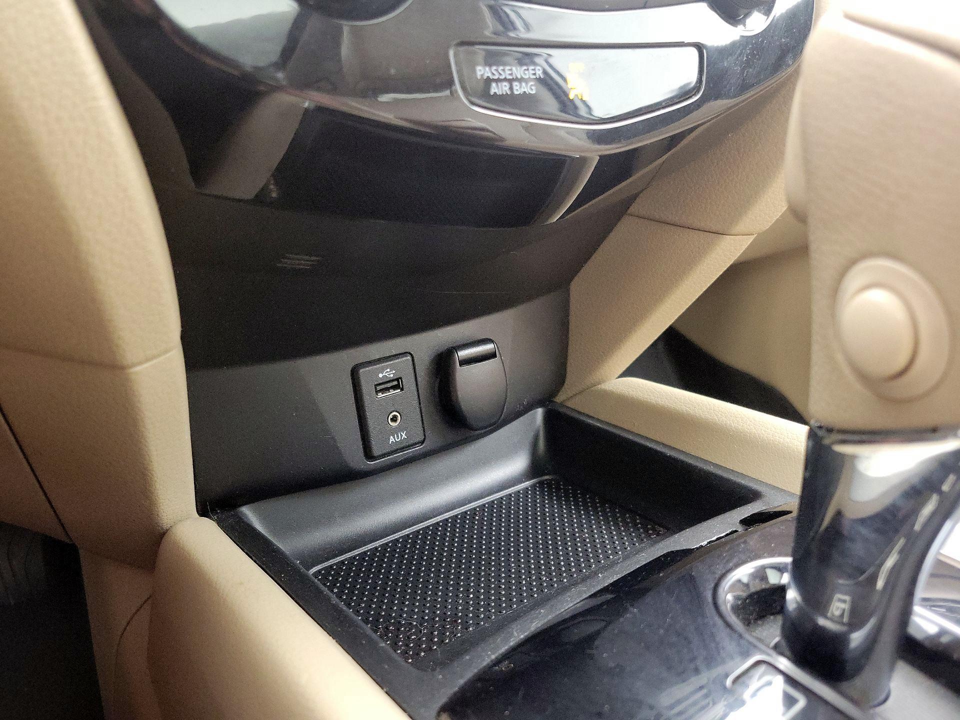 Thumbnail: 2015 Nissan Rogue - 19