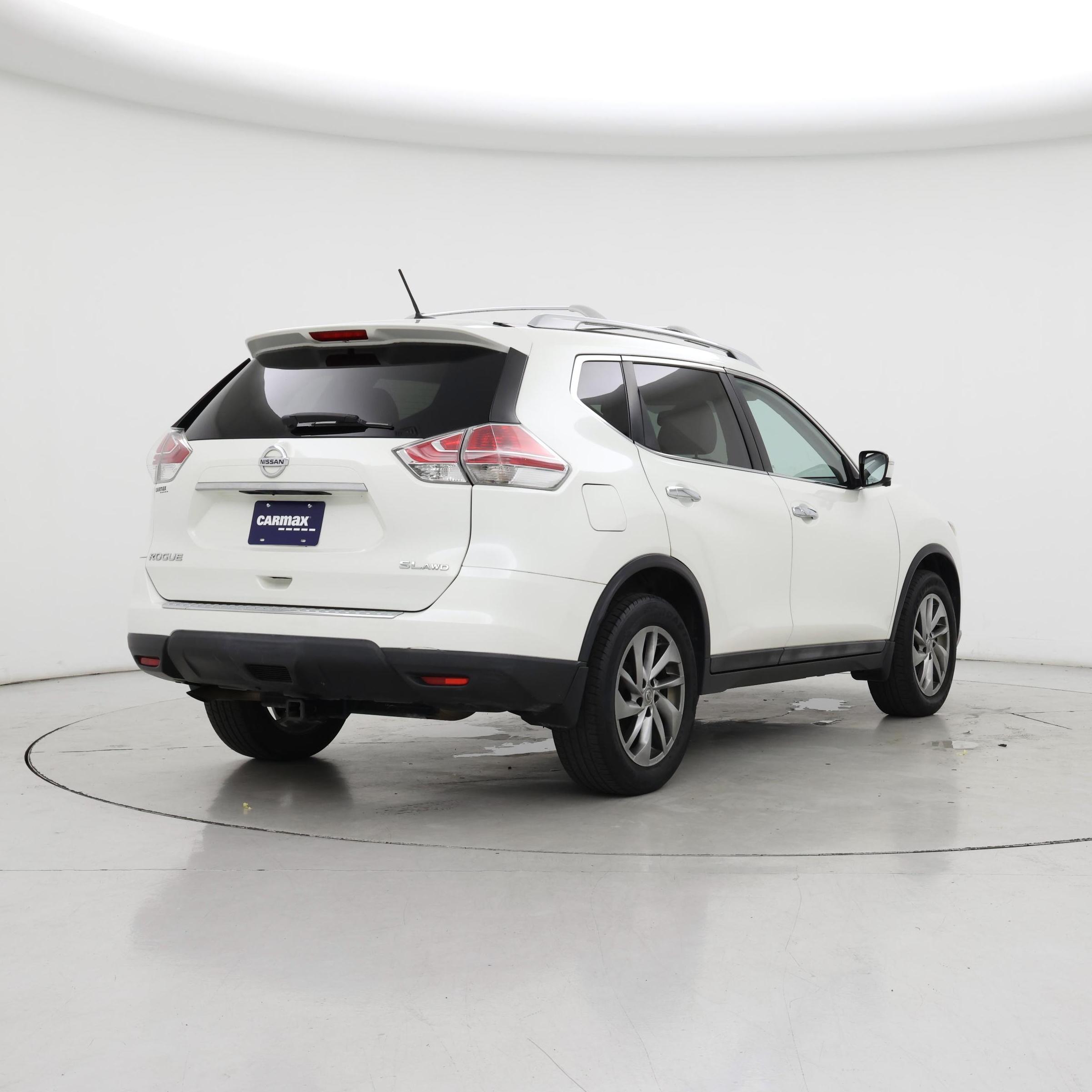 Thumbnail: 2015 Nissan Rogue - 8