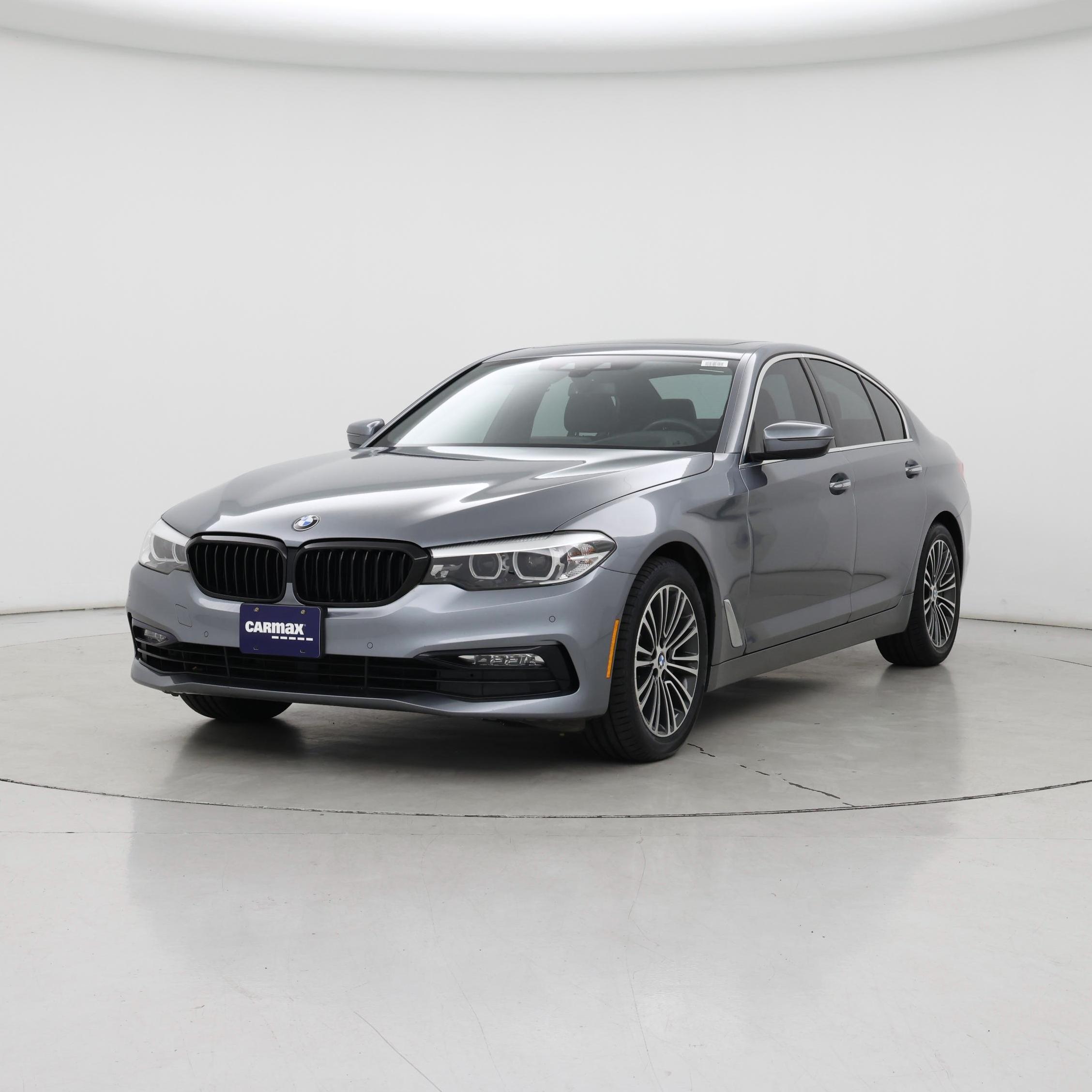 Thumbnail: 2018 BMW 5 Series - 4