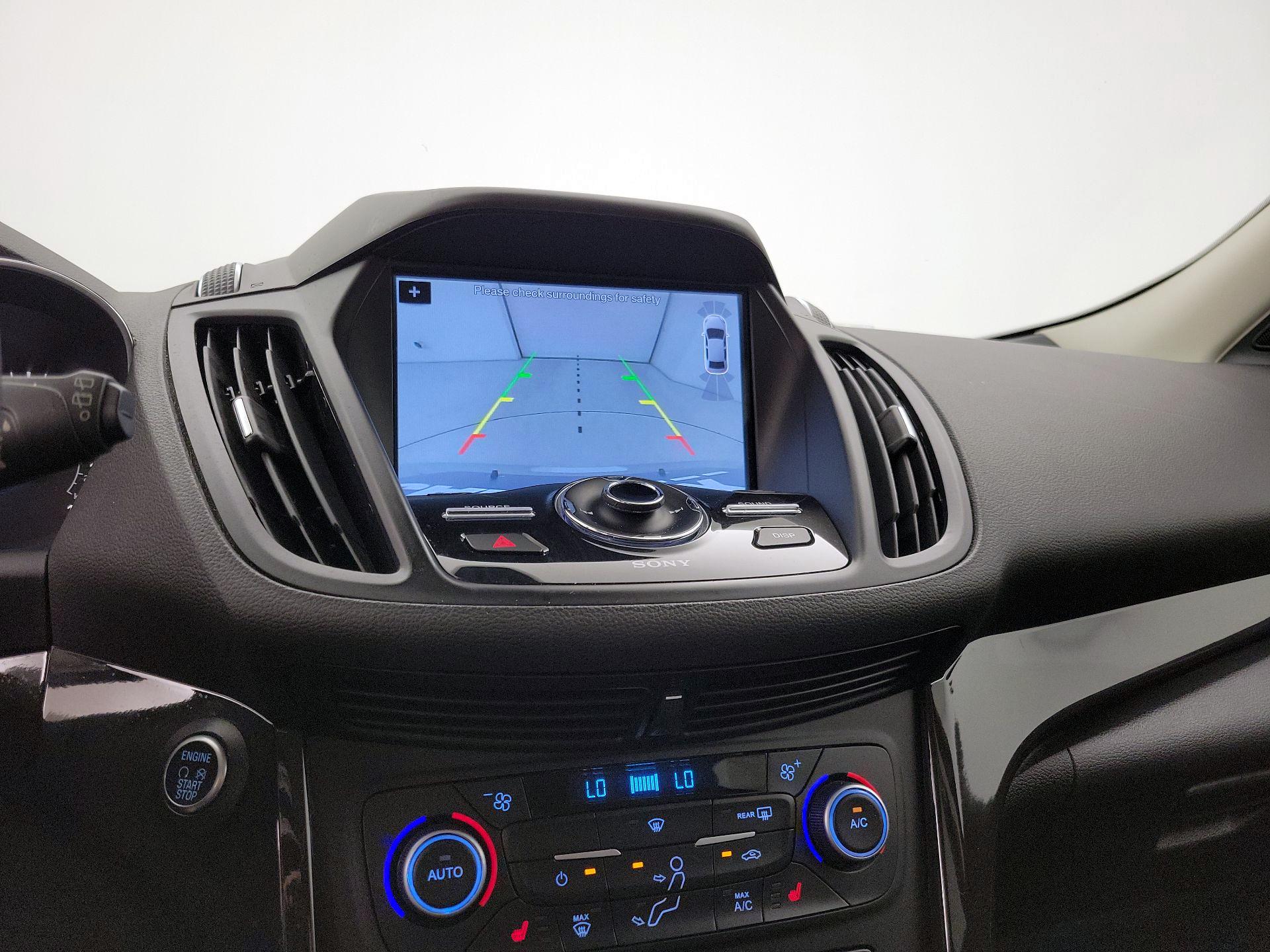 Thumbnail: 2018 Ford Escape - 15