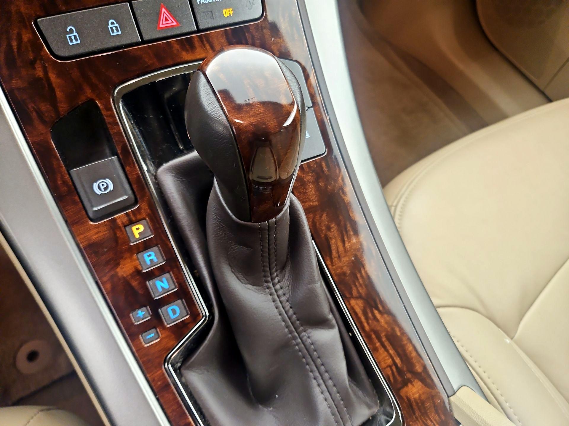 Thumbnail: 2013 Buick LaCrosse - 17