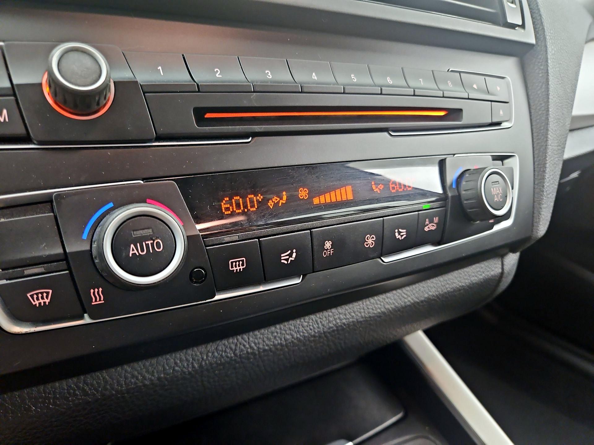 Thumbnail: 2014 BMW 2 Series - 16
