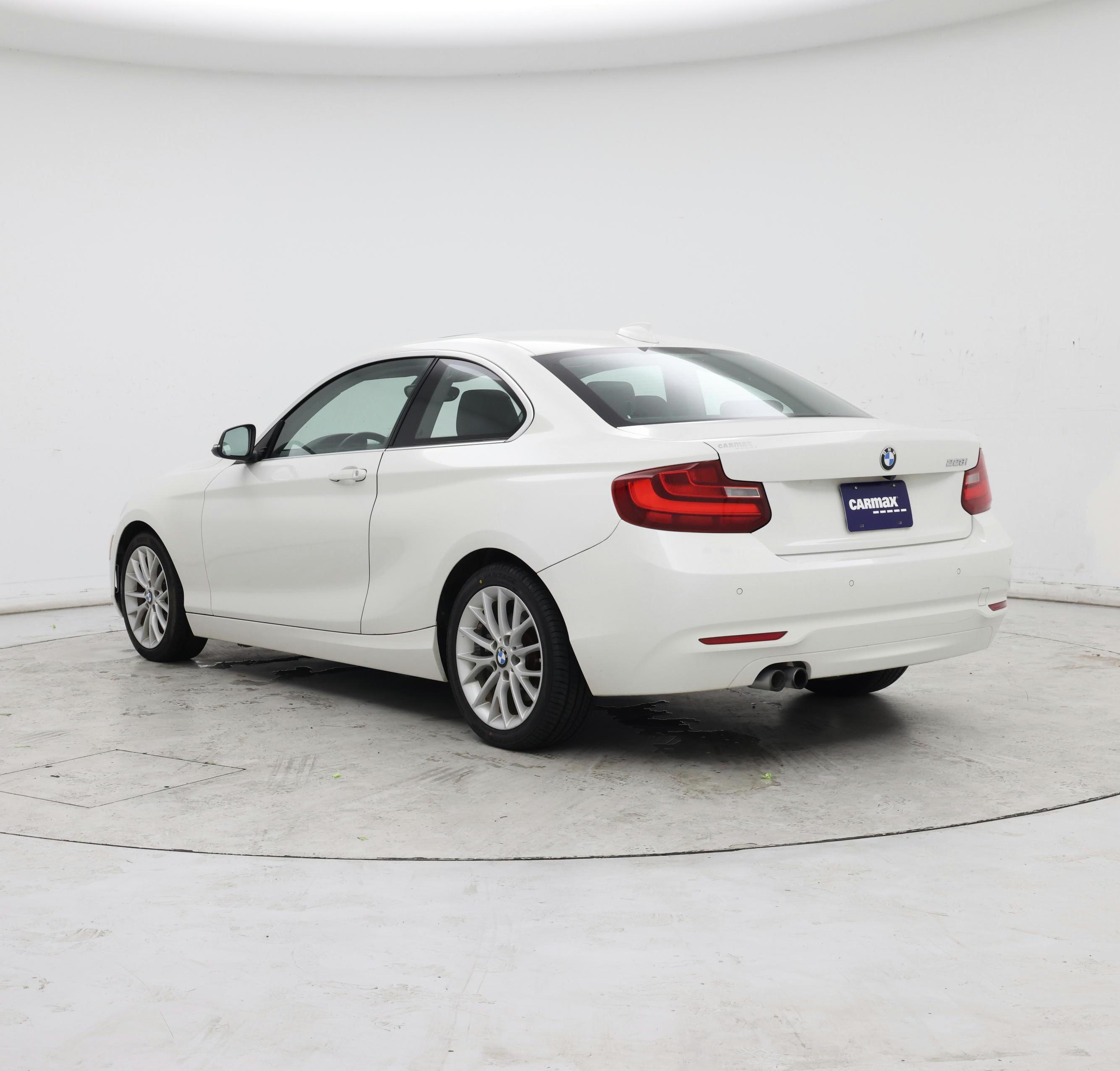 Thumbnail: 2014 BMW 2 Series - 2